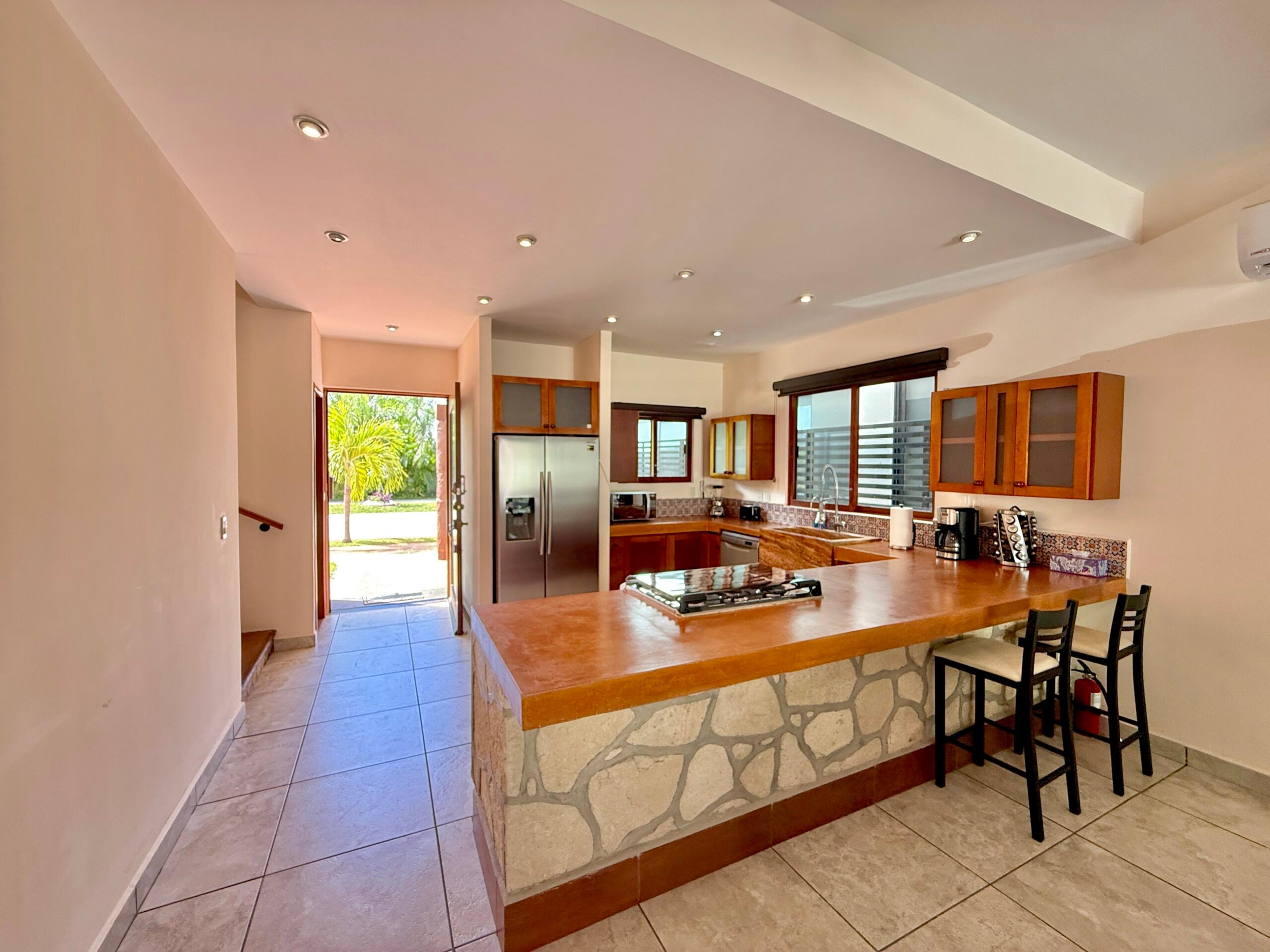 El Cielo | 3-Level Home with Private Pool — photo 4