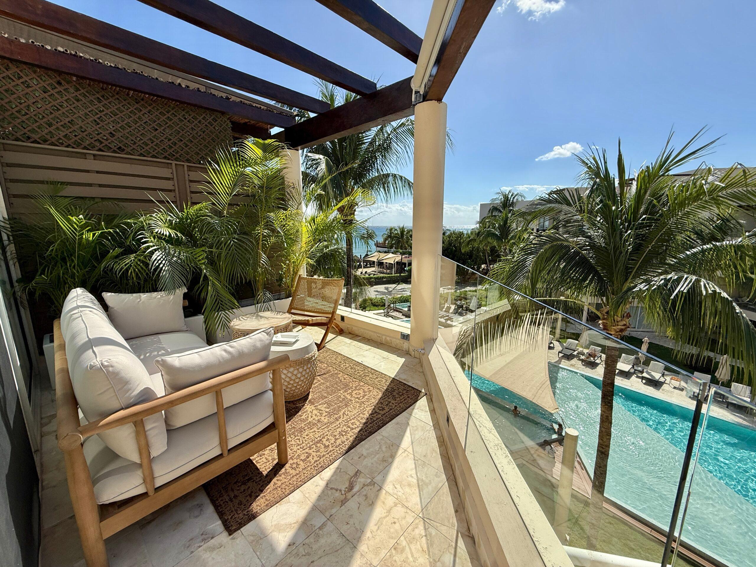 The Elements | Newly Remodeled 2 bedroom PH with Private Plunge Pool — photo 1