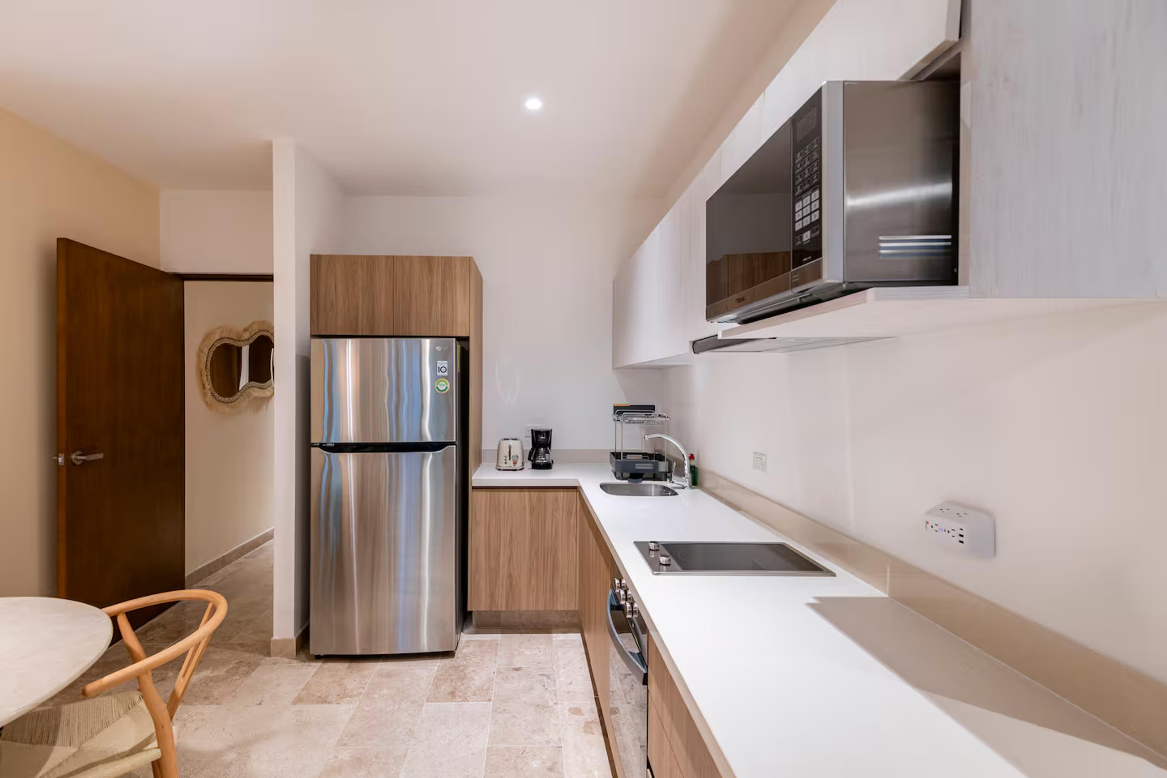 Ipana | Stunning Furnished Unit Shaded with Beautiful Ceiba Tree — photo 22