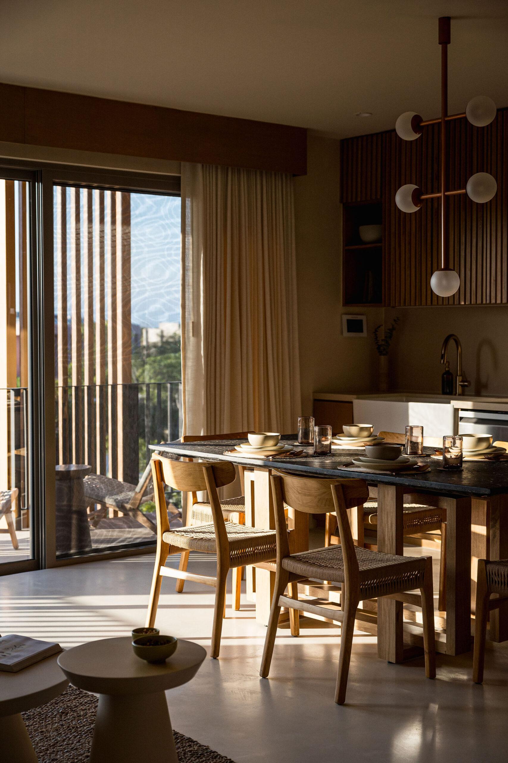 Luxurious Three-Bedroom Residence: Where Space Meets Sustainable Elegance — photo 23