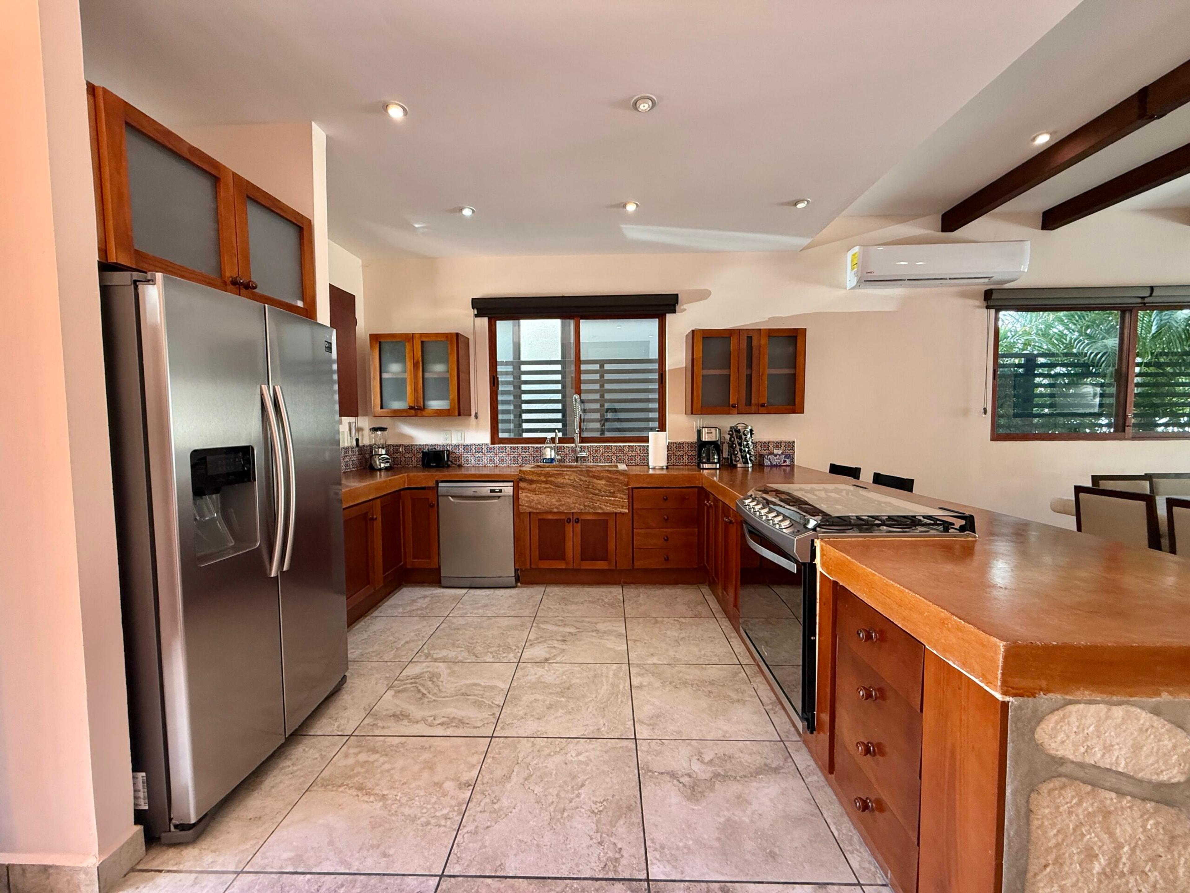 El Cielo | 3-Level Home with Private Pool — photo 6