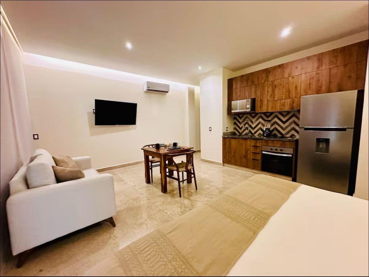 Adora | Luxury Studio with Private Plunge Pool — photo 5