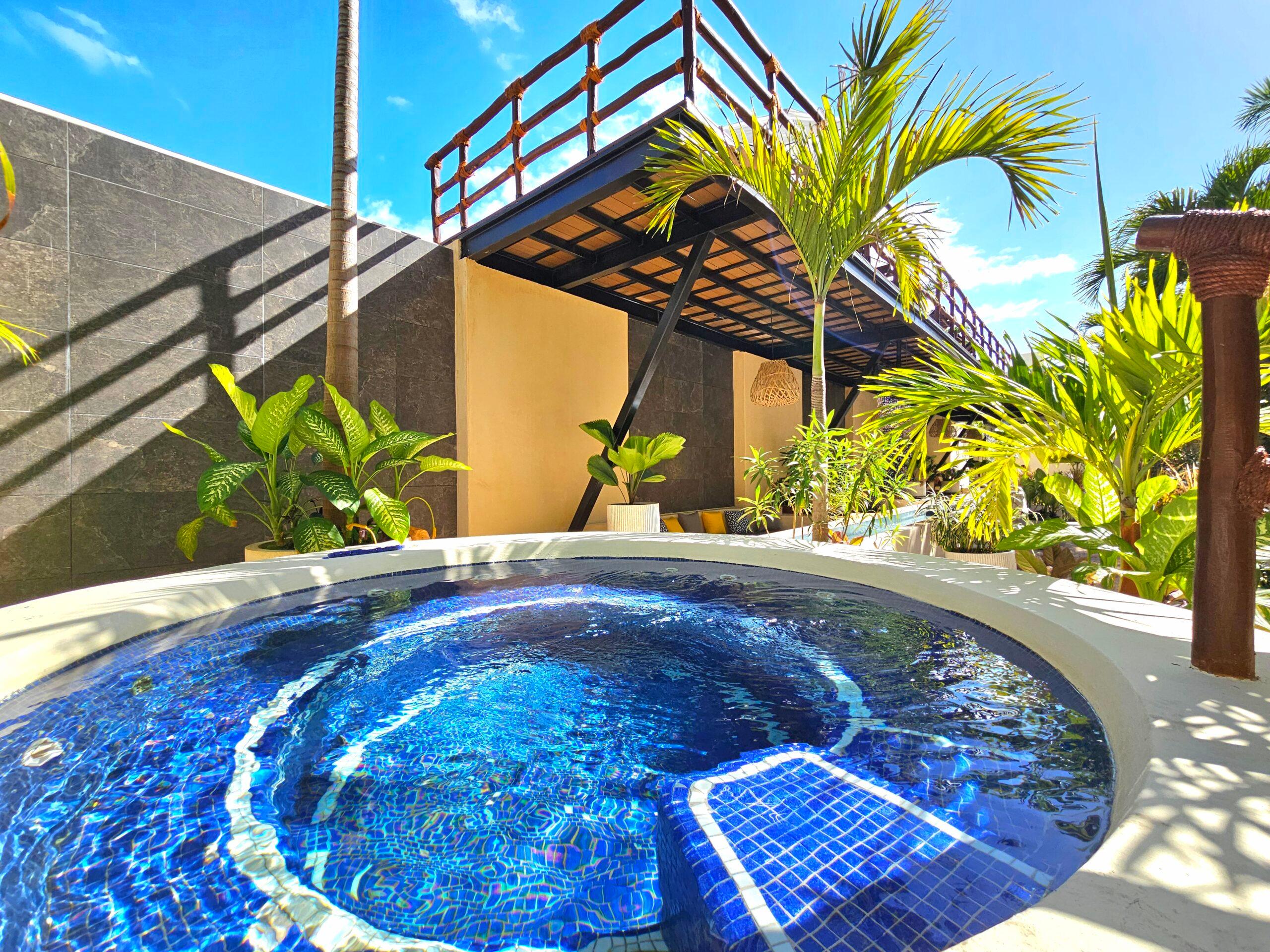 Porto Playa | Rustic 2-Bedroom Condo with Pool View — photo 7
