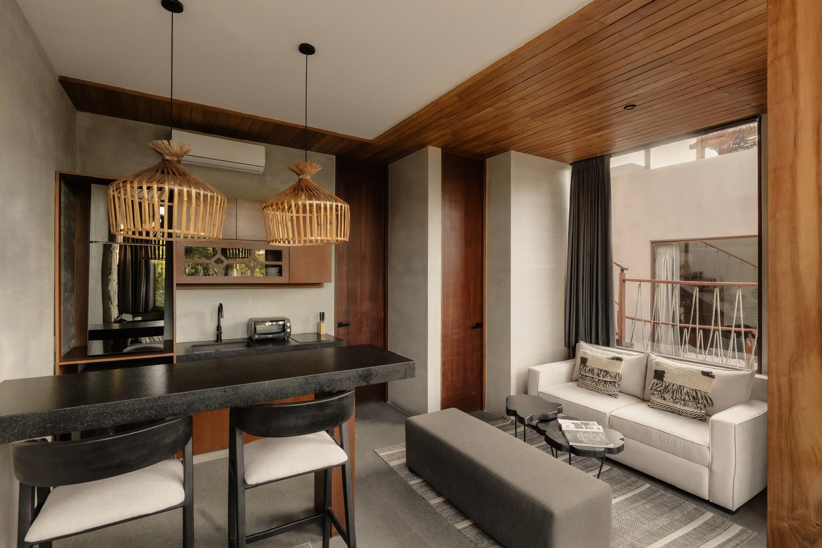 Siwa | Turnkey 1-Bedroom Condo with Plunge Pool & Rooftop — photo 2