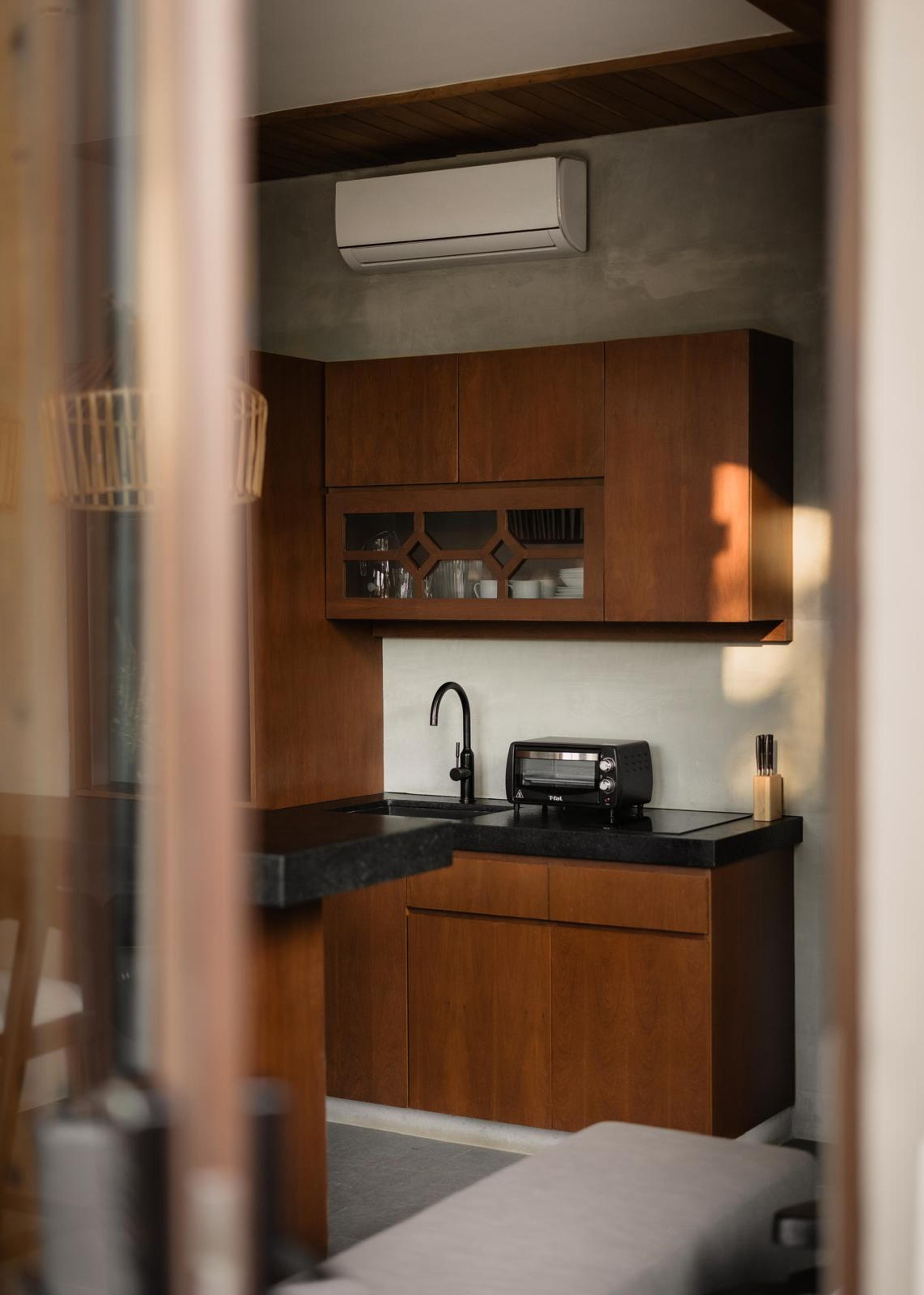 Siwa | Turnkey 1-Bedroom Condo with Plunge Pool & Rooftop — photo 11