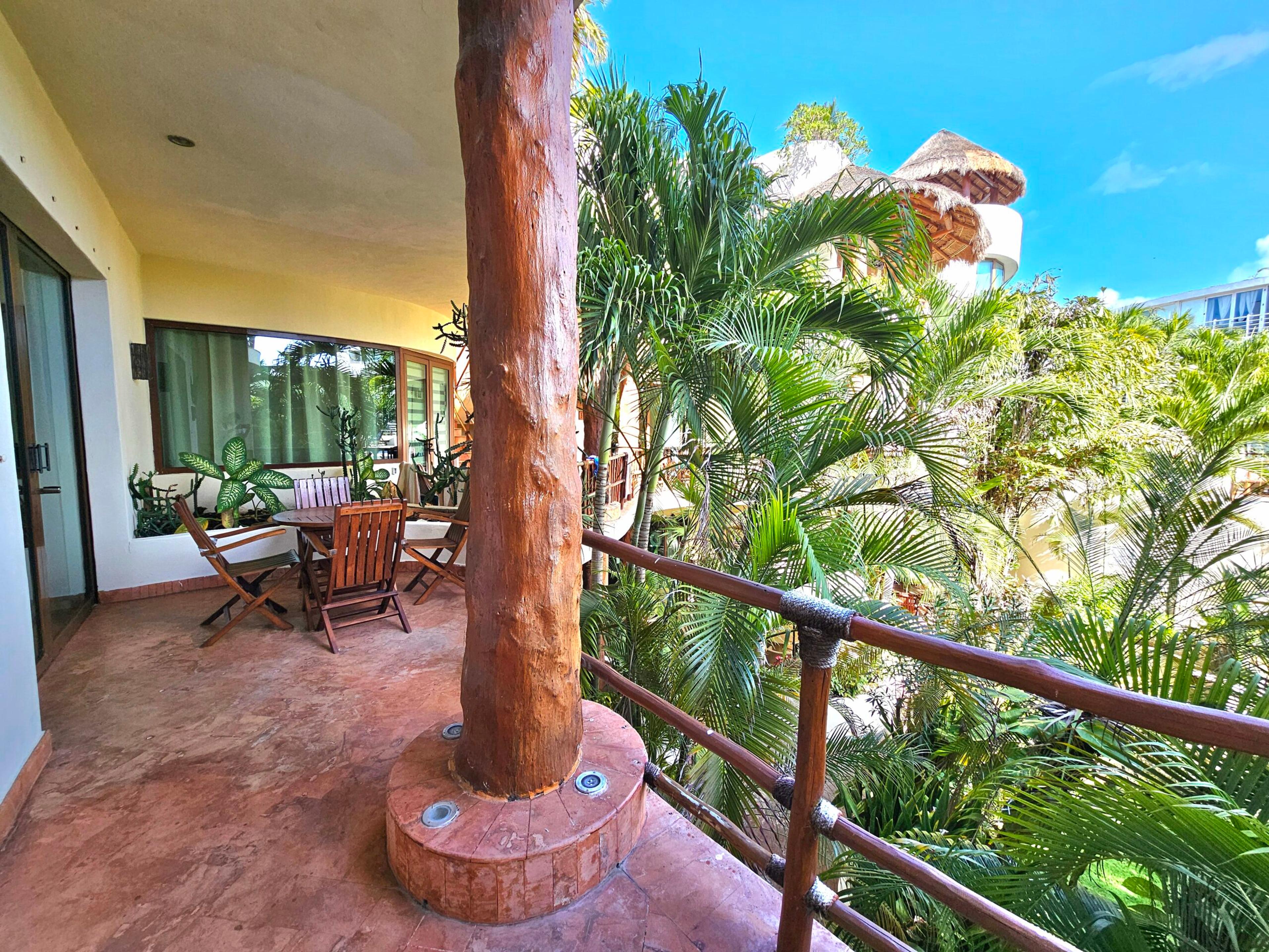 Porto Playa | Rustic 2-Bedroom Condo with Pool View — photo 23