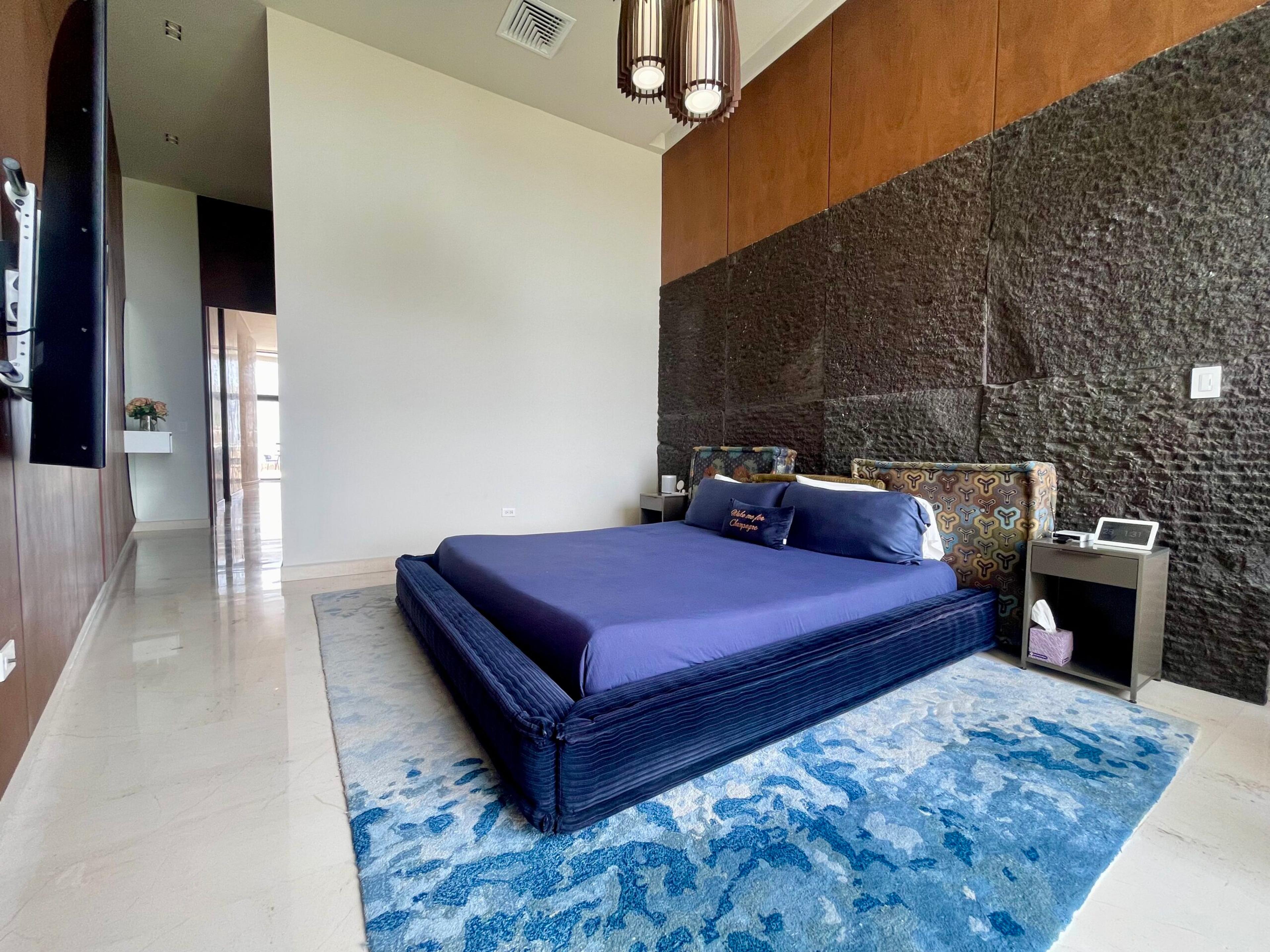 Miranda | Beachside Elegance – 4BR, 4BA Gem — photo 17