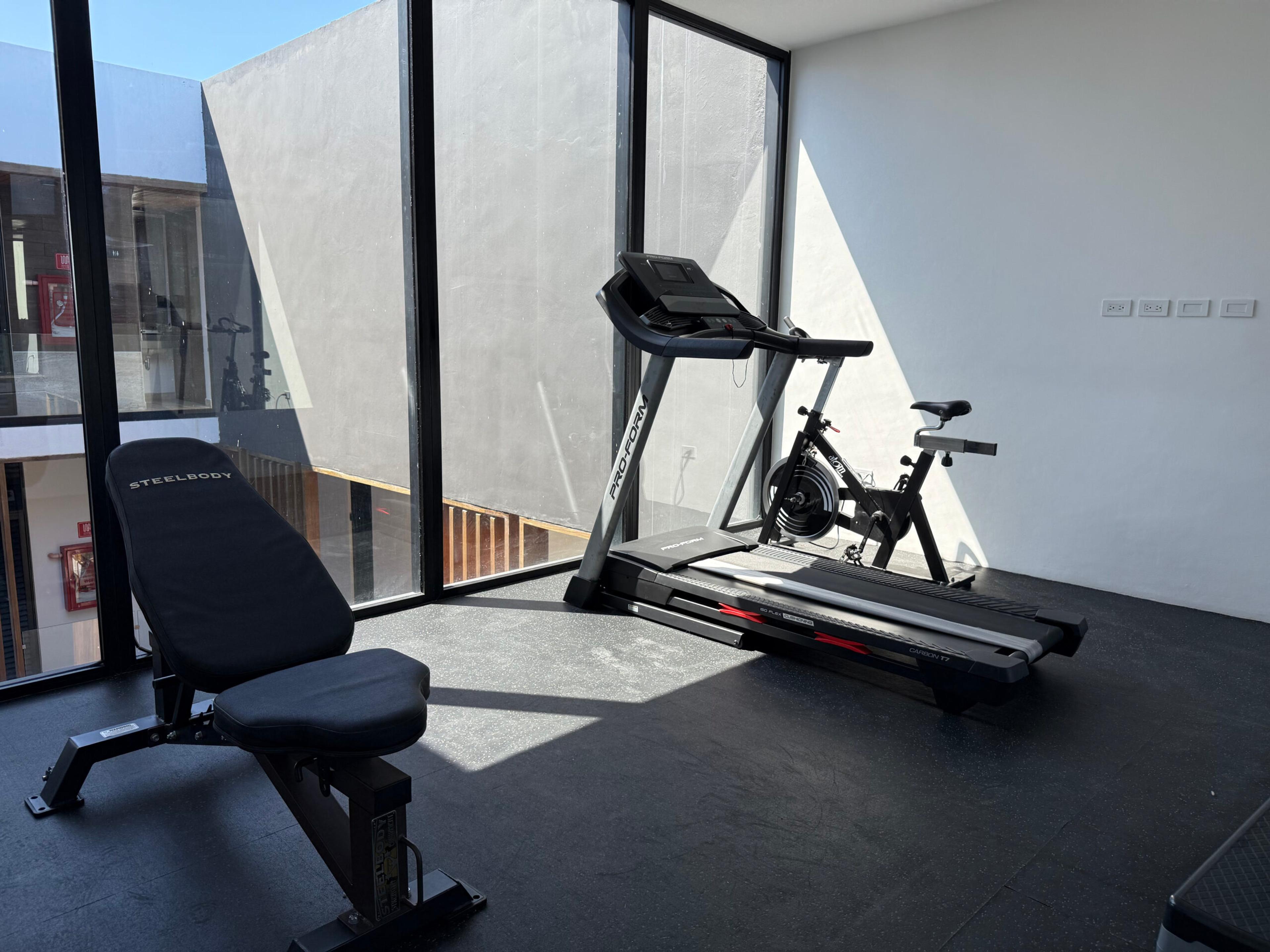 Oxygen 5th Av | Modern 1-Bedroom Condo — photo 27