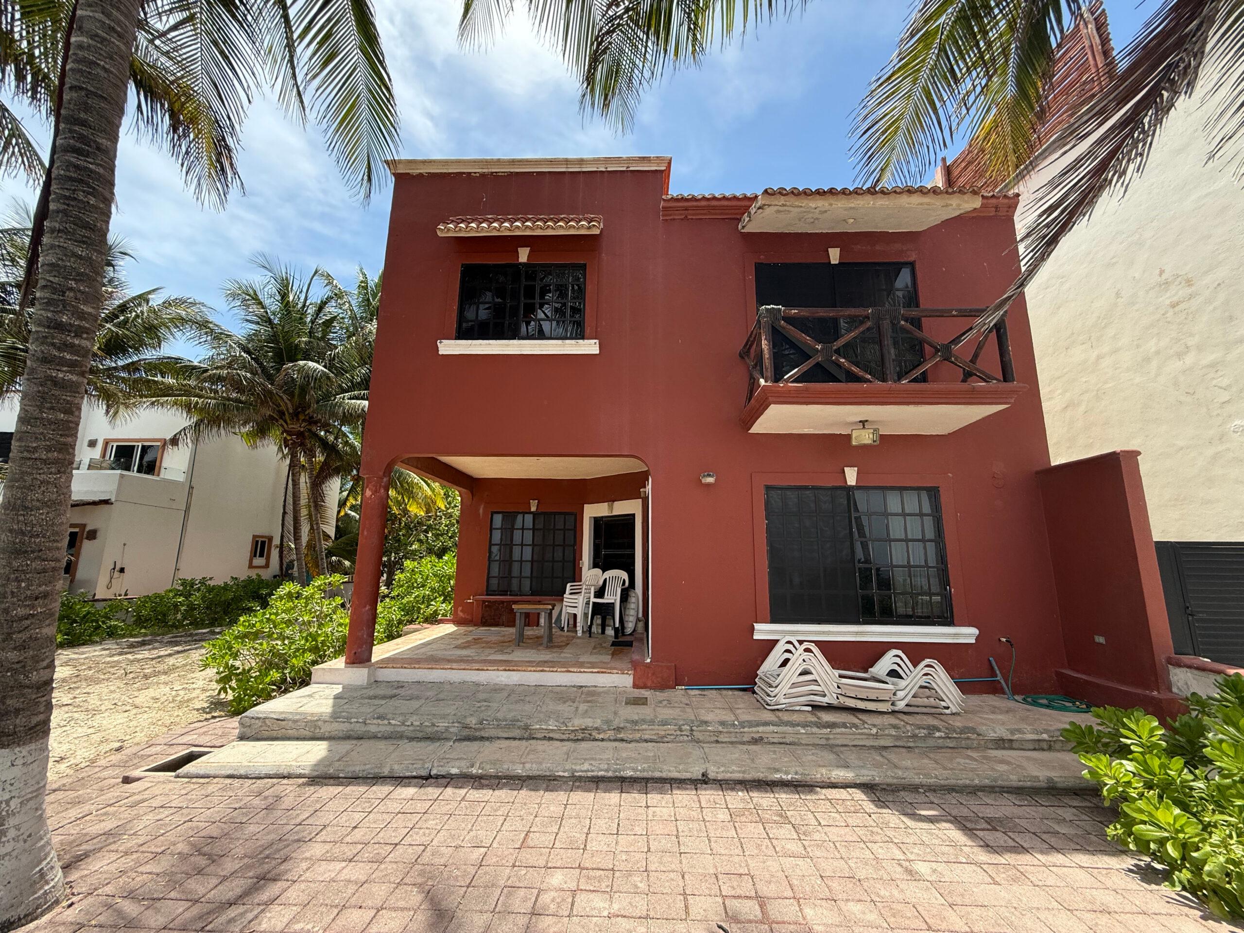 Charming Beachfront Home with Guest Casita — photo 8