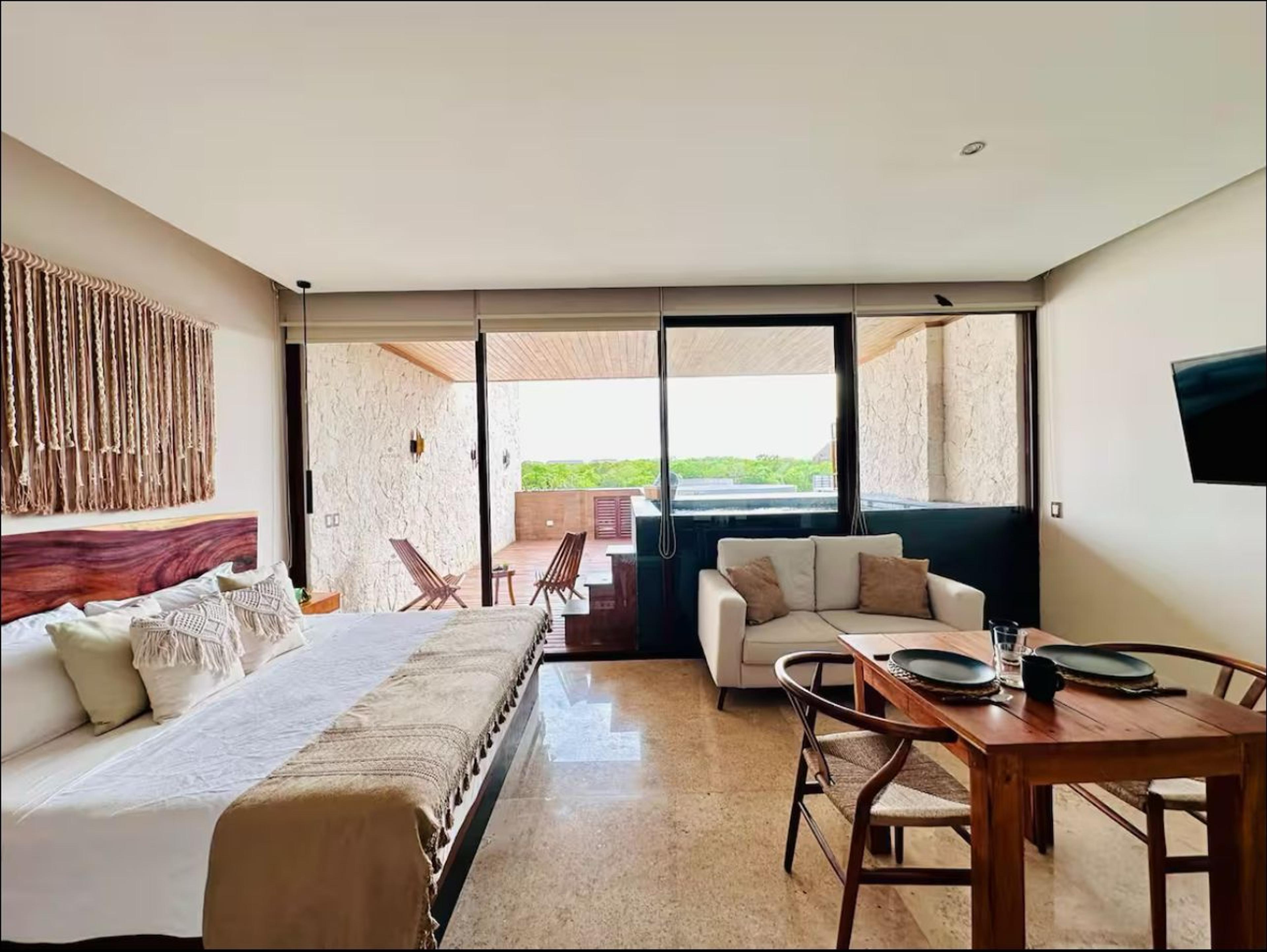 Adora | Luxury Studio with Private Plunge Pool — photo 24