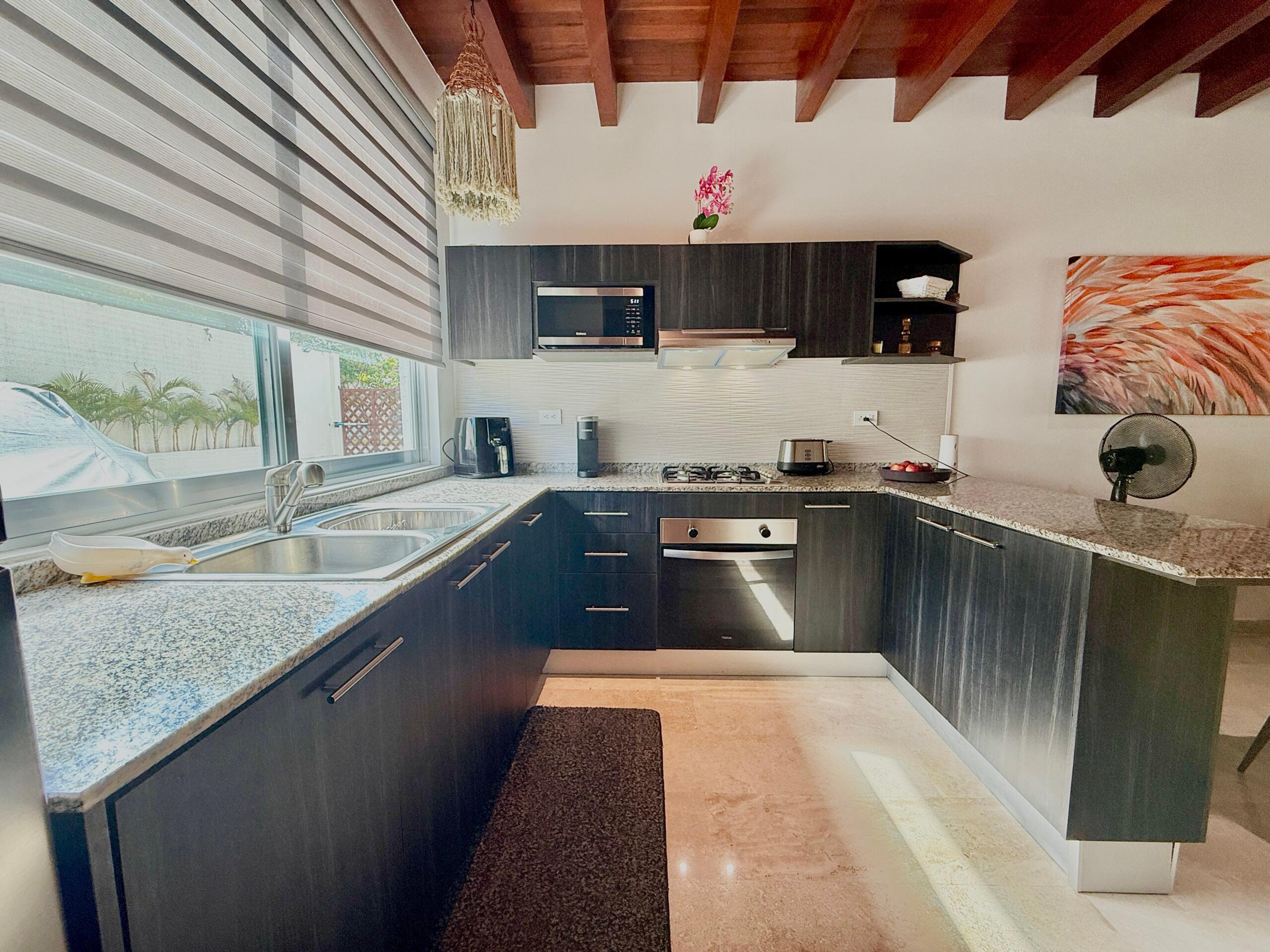 Xhelin Village | Spacious 2-Bedroom Condo — photo 4