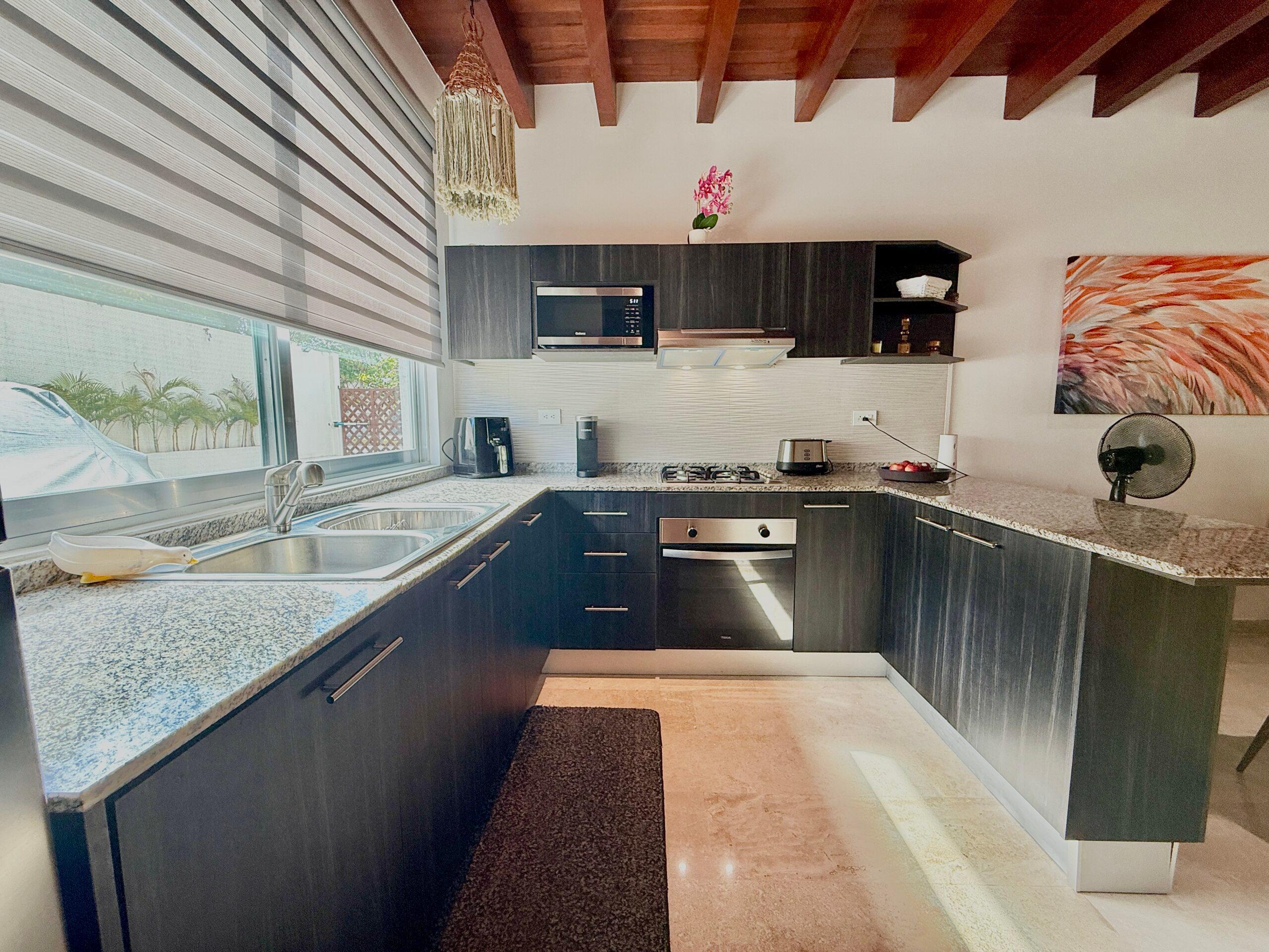 Xhelin Village | Spacious 2-Bedroom Condo — photo 4