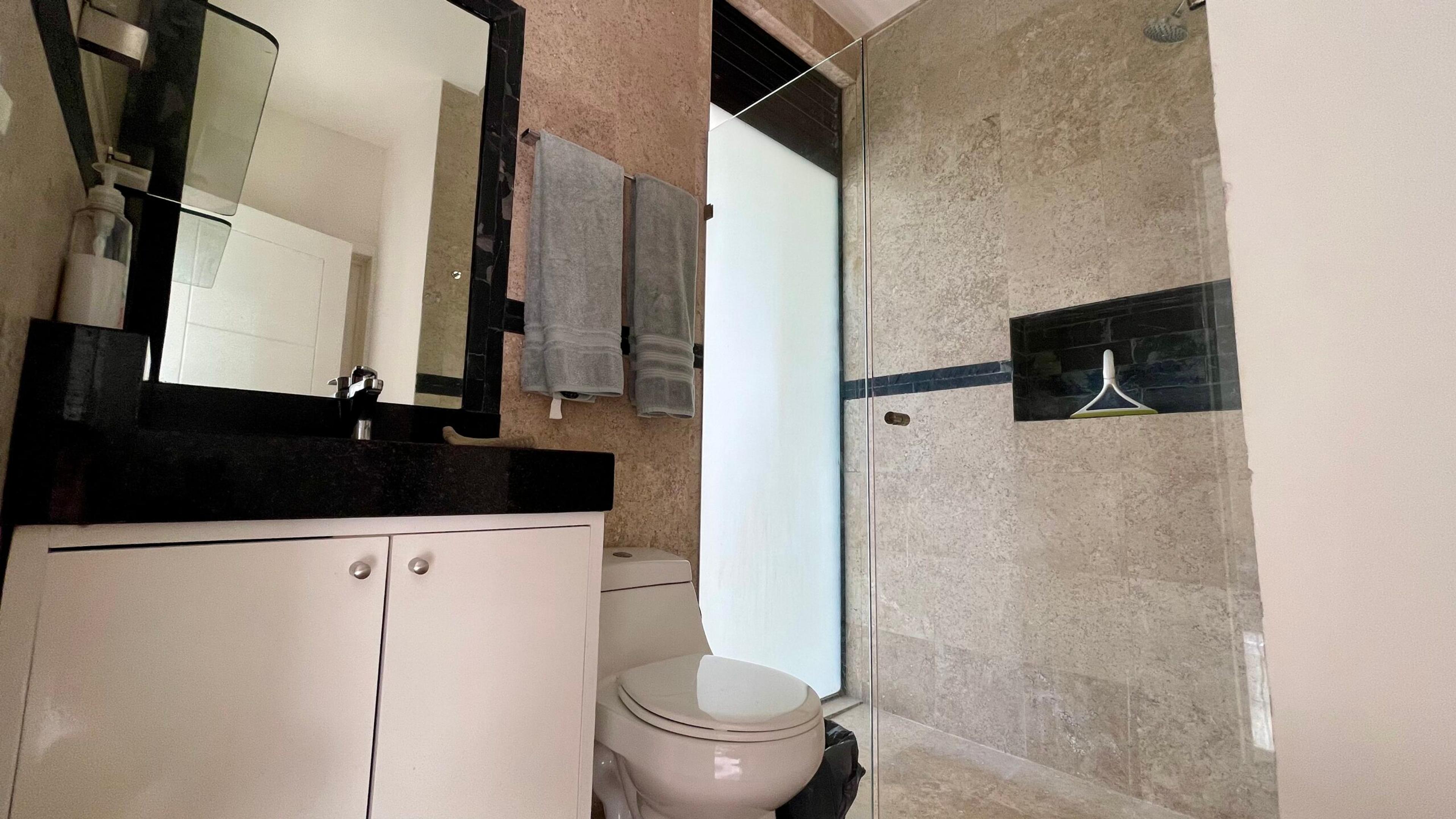 Polo 88 | Two-Bedroom: Bright Living Steps from the Best Beach in Playa — photo 11