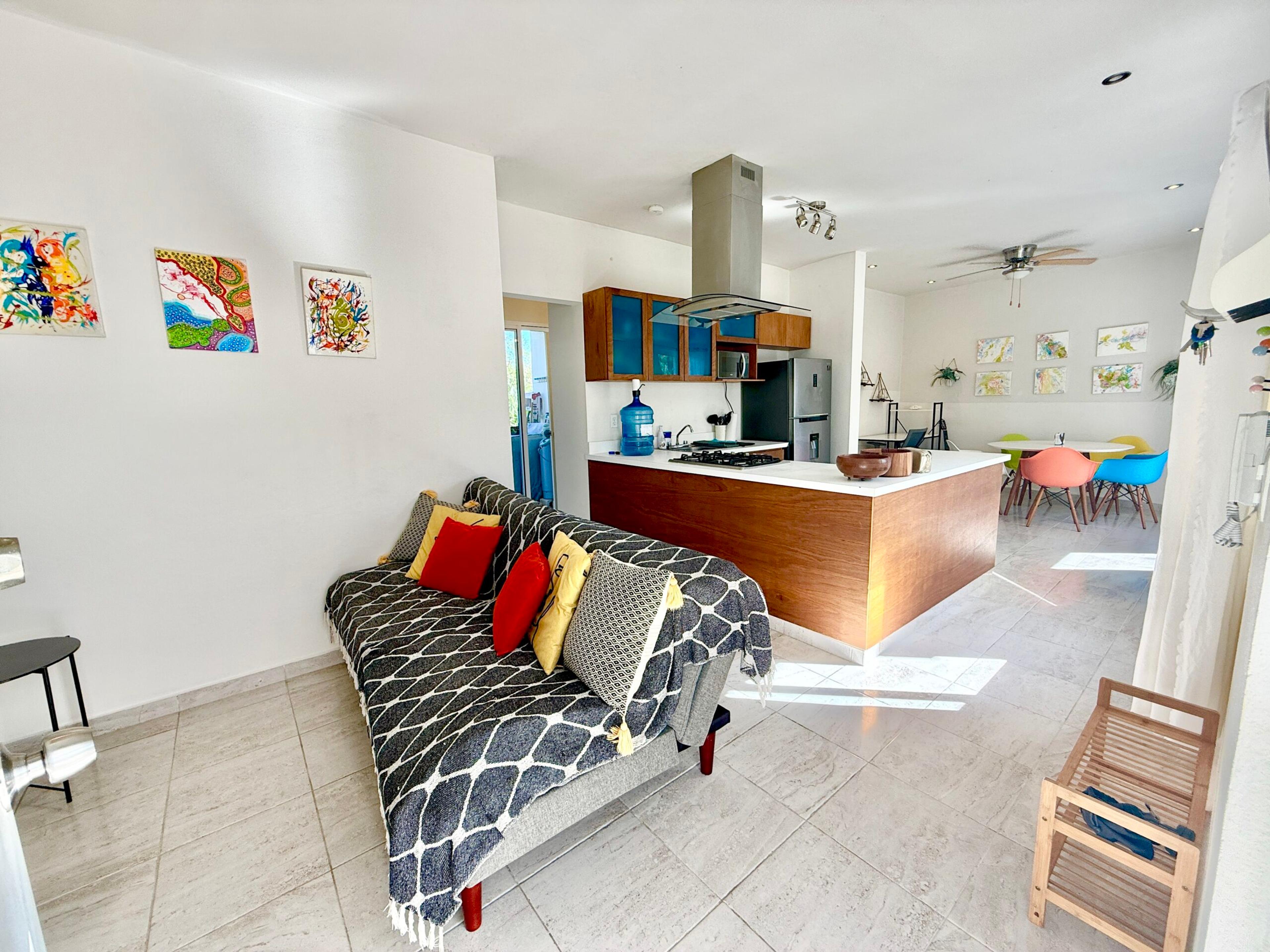 Azul Maya | Bright 2-Bedroom Condo with Rooftop Pool — photo 2