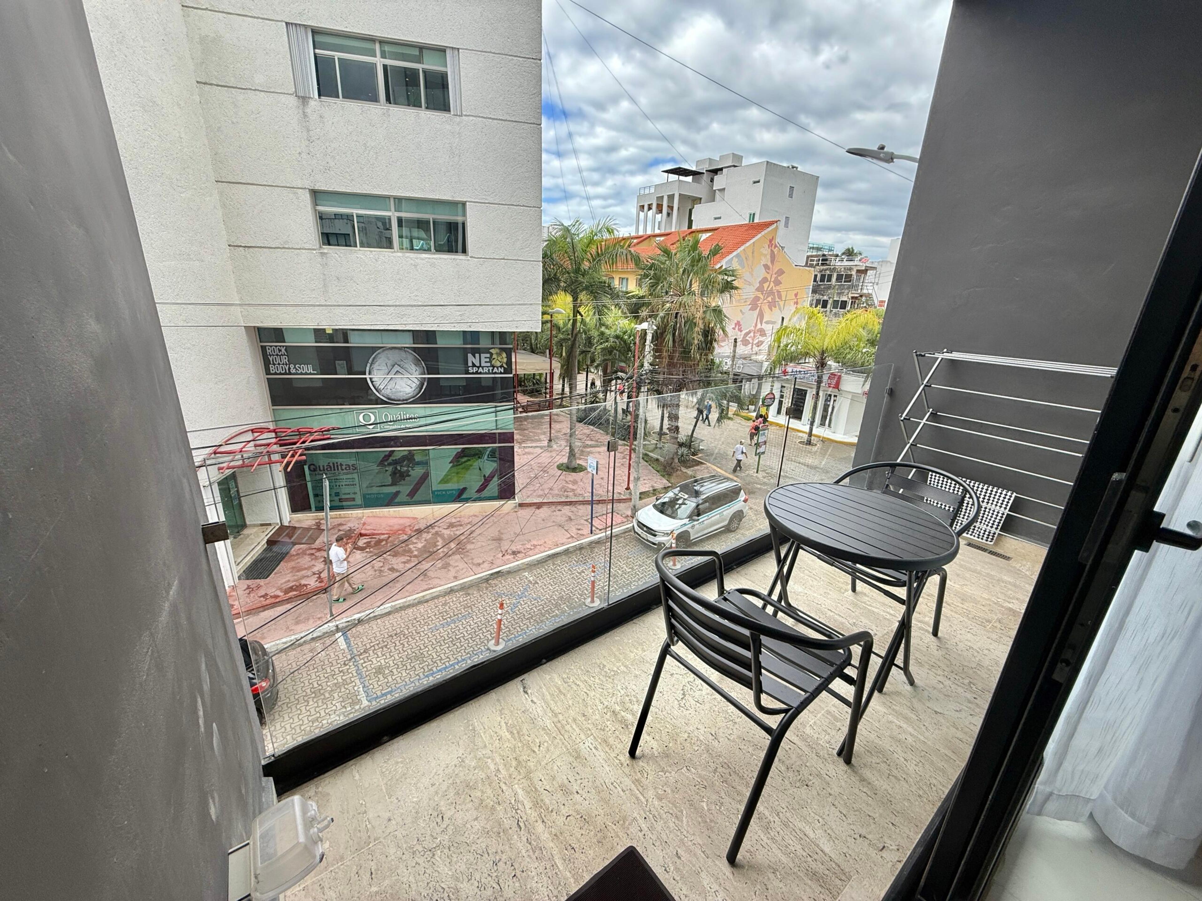 Oxygen 5th Av | Modern 1-Bedroom Condo — photo 5
