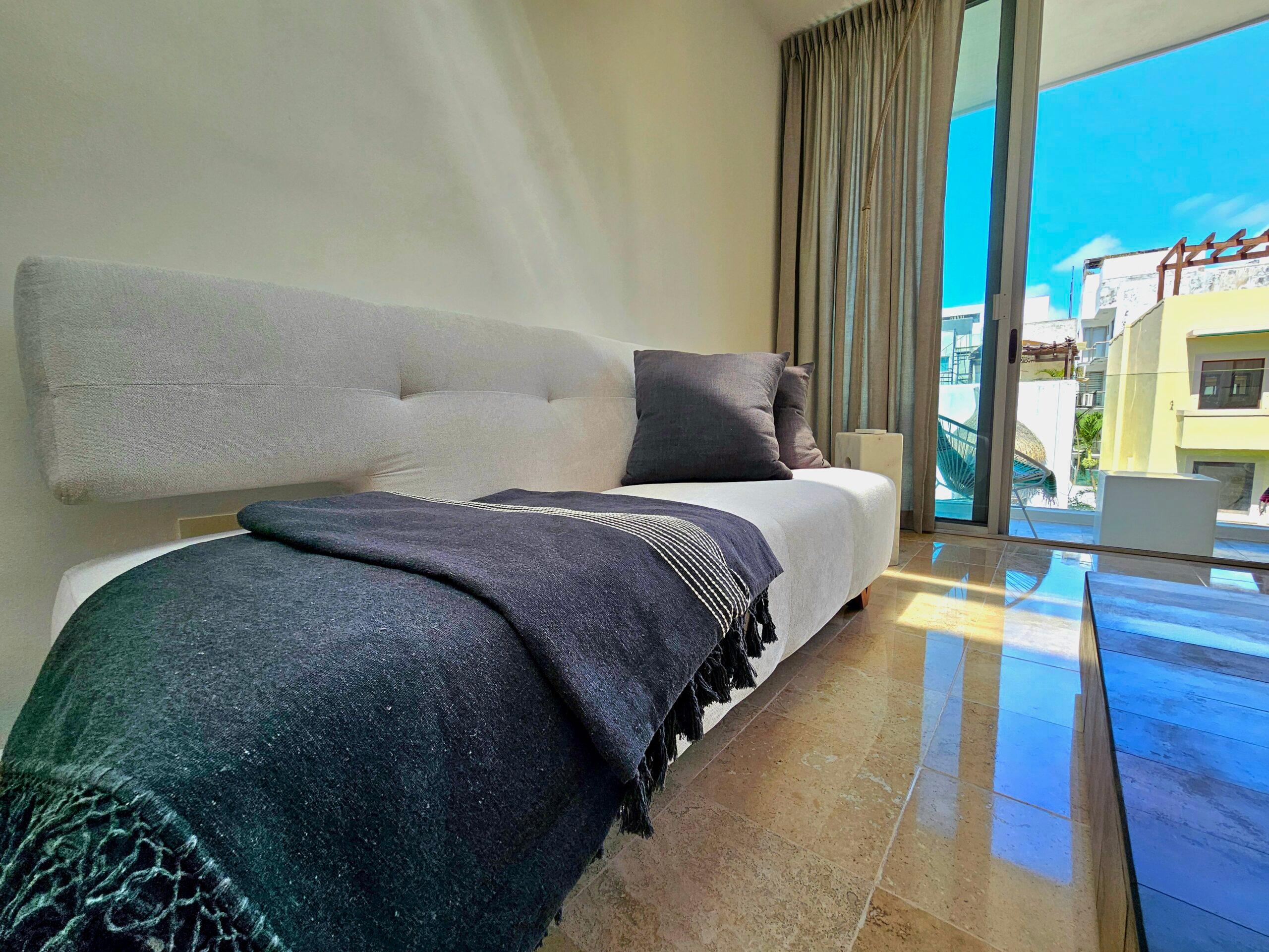 Arena | Private Rooftop 2 Bedroom Hideaway — photo 25