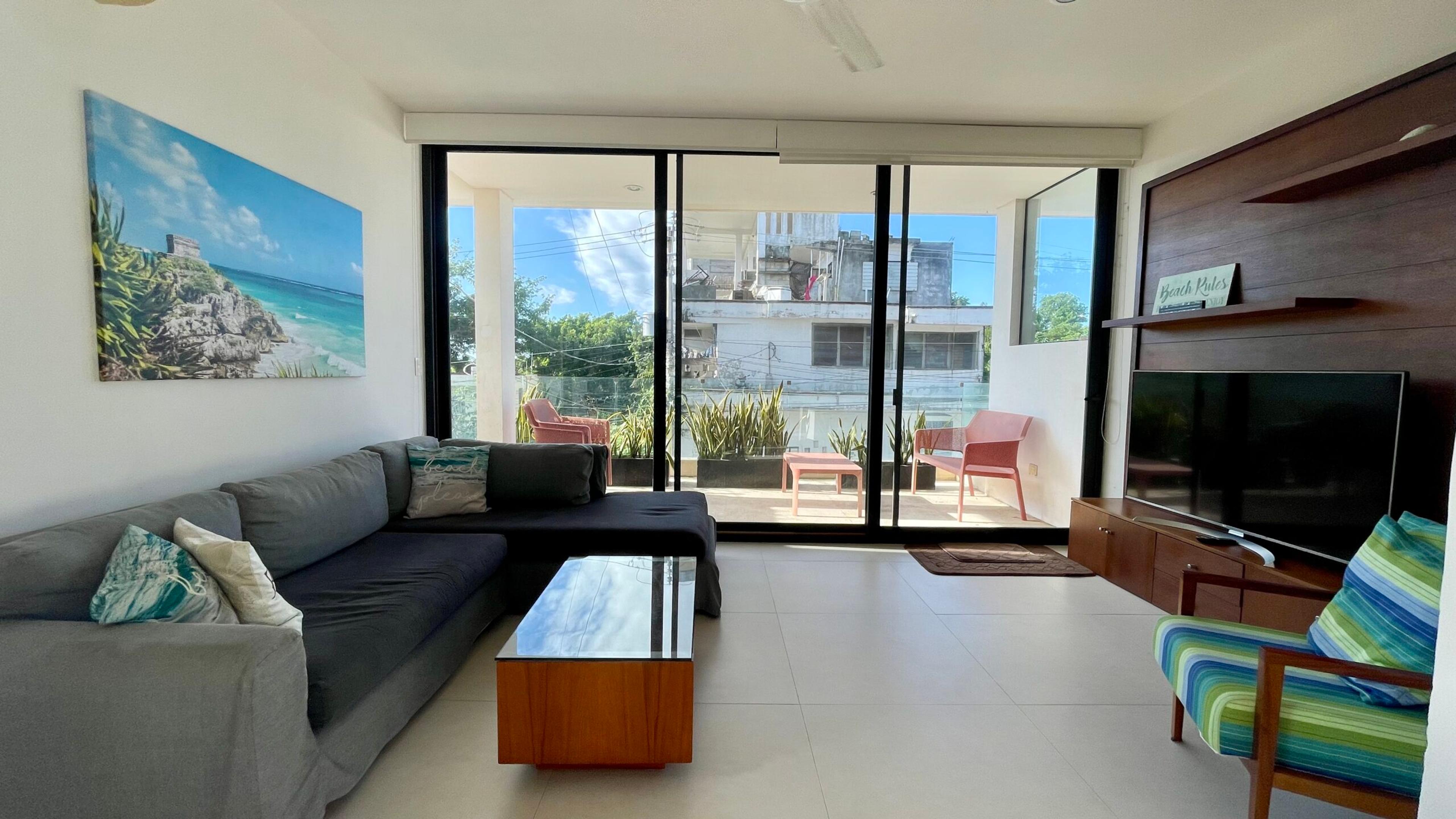 Polo 88 | Two-Bedroom: Bright Living Steps from the Best Beach in Playa — photo 3