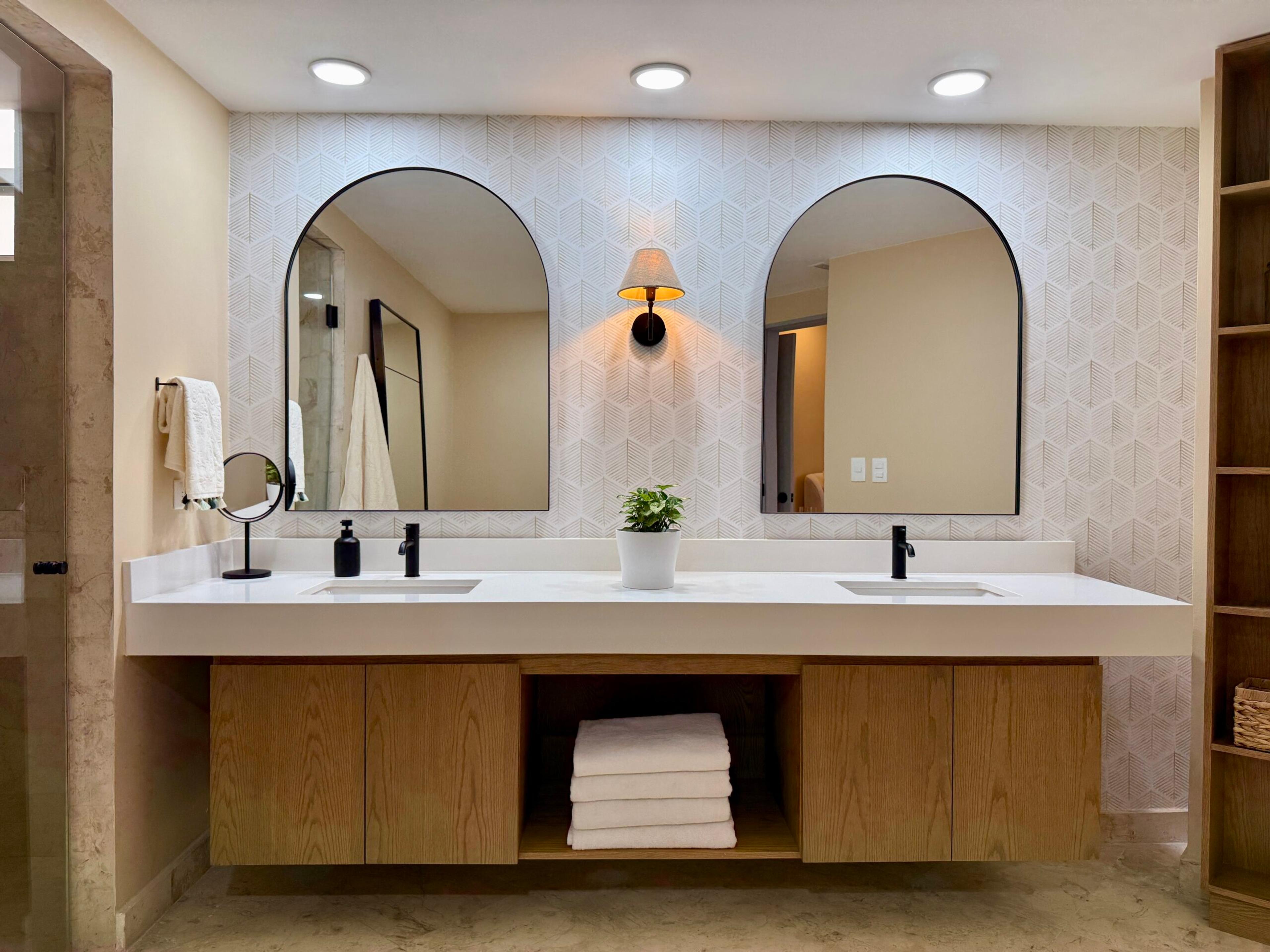 The Elements | Newly Remodeled 2 bedroom PH with Private Plunge Pool — photo 39