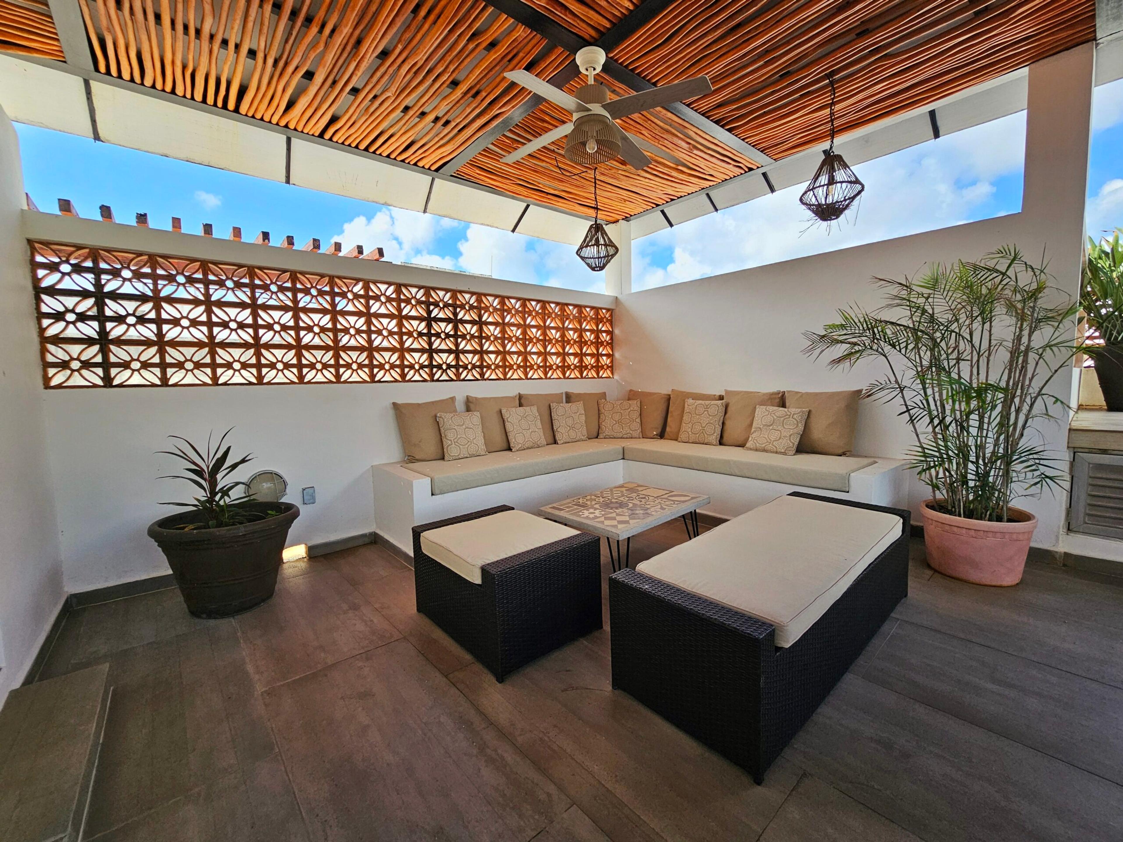 Capri | Modern Ocean-View Penthouse in the Heart of Playa del Carmen — photo 10