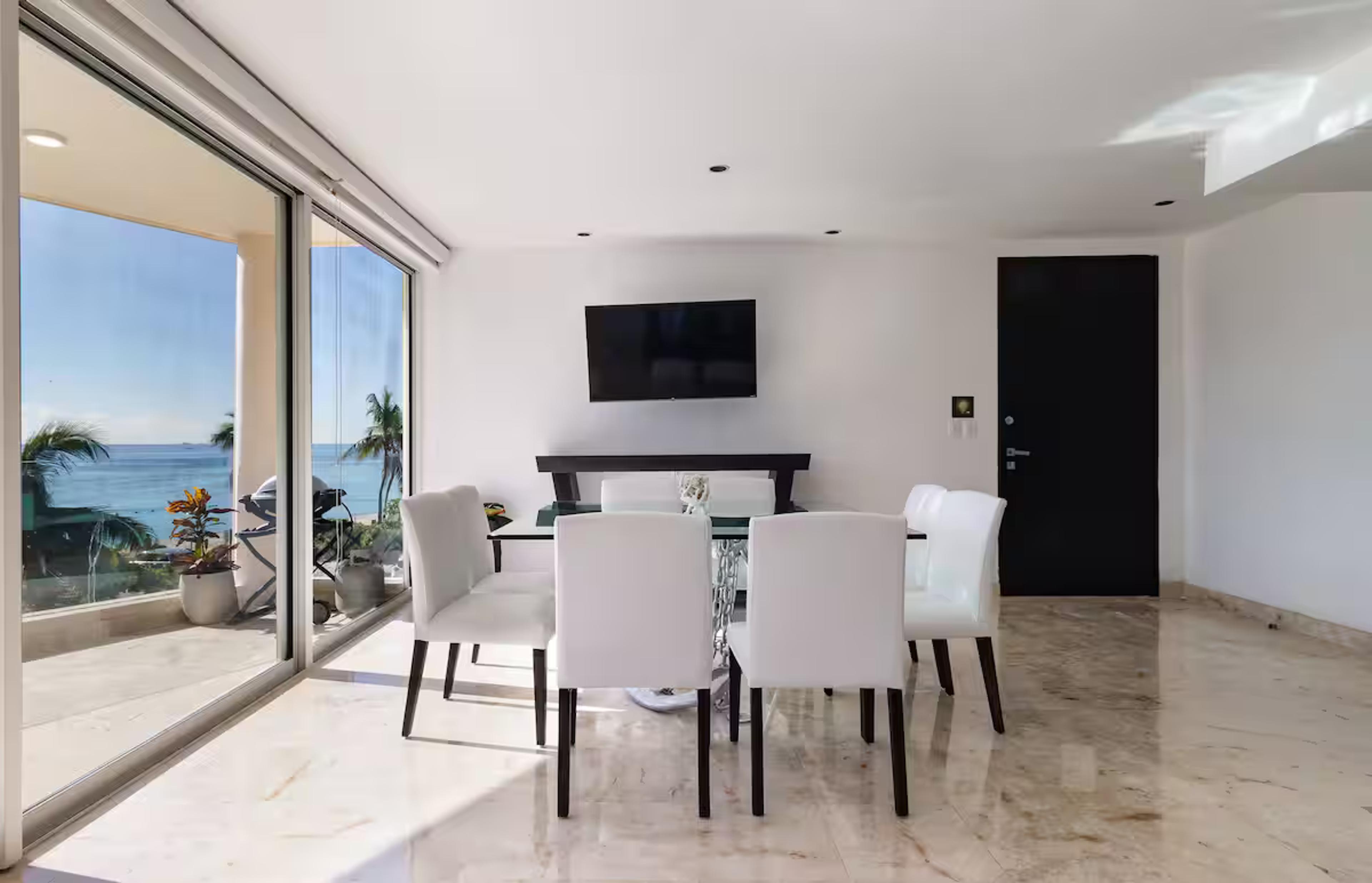 The Elements | Ocean View 2 Bedroom Oasis with Private Beach Club — photo 5