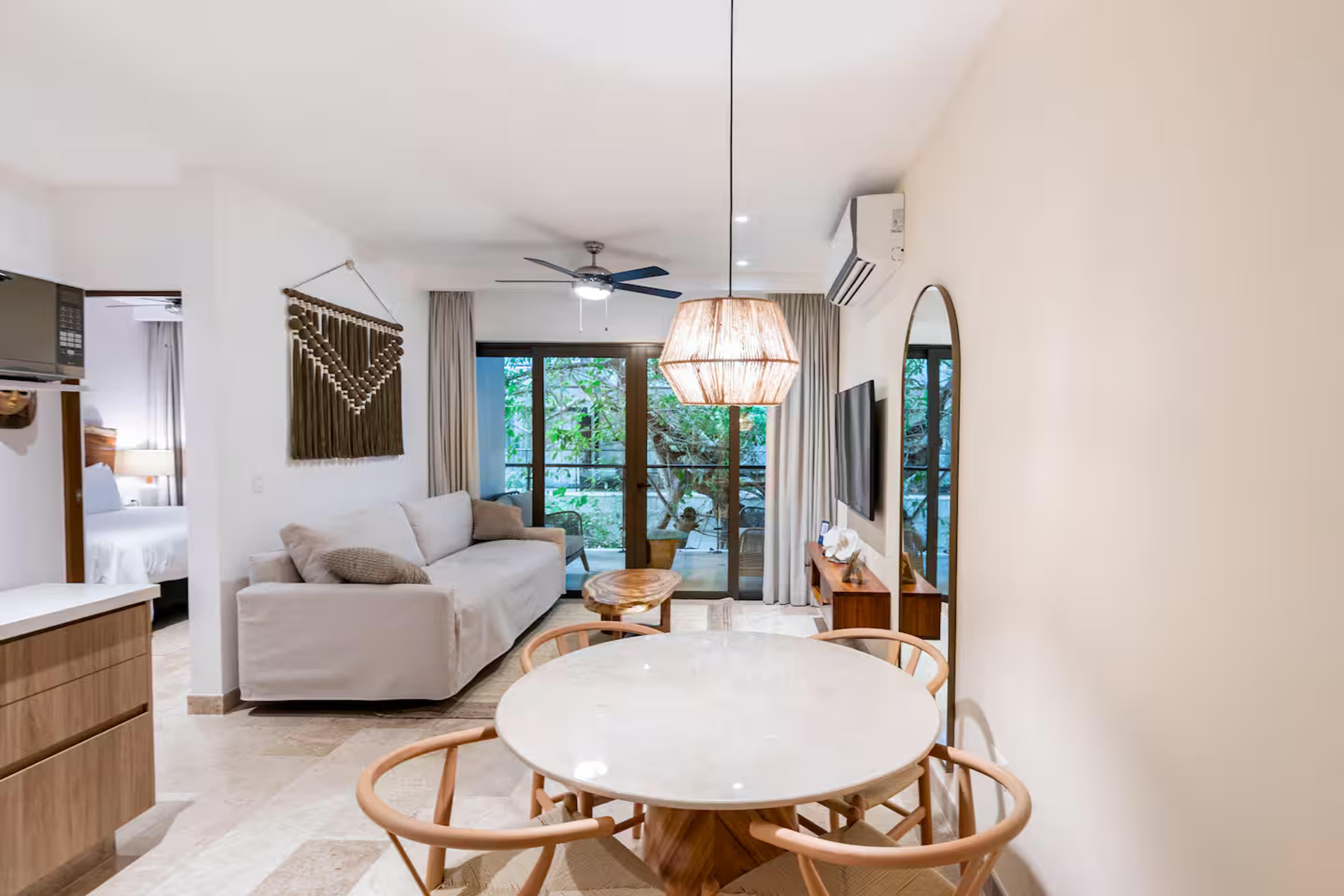 Ipana | Stunning Furnished Unit Shaded with Beautiful Ceiba Tree — photo 12