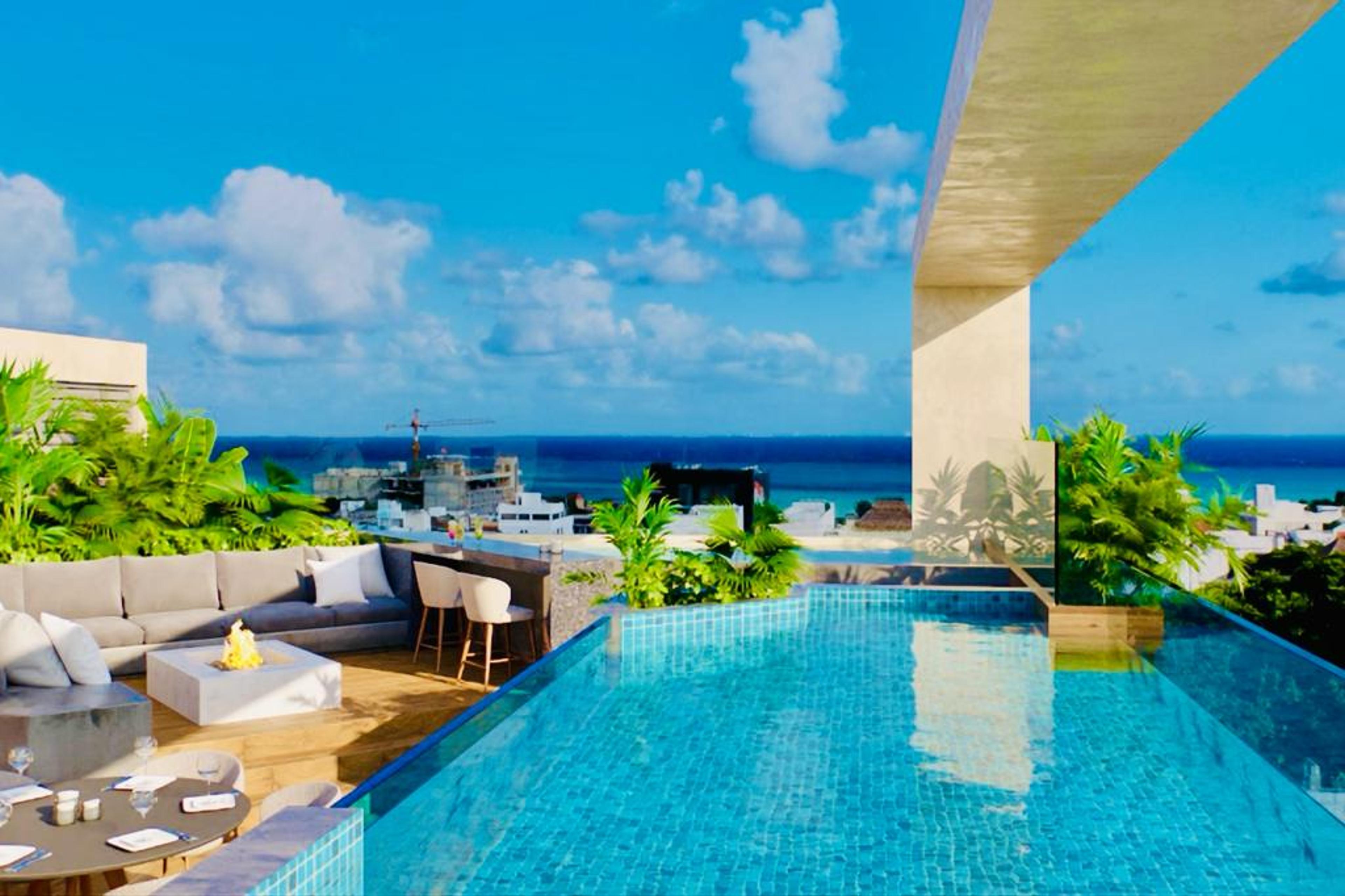 Luxury 2-Bedroom Residence in Playa del Carmen — photo 4
