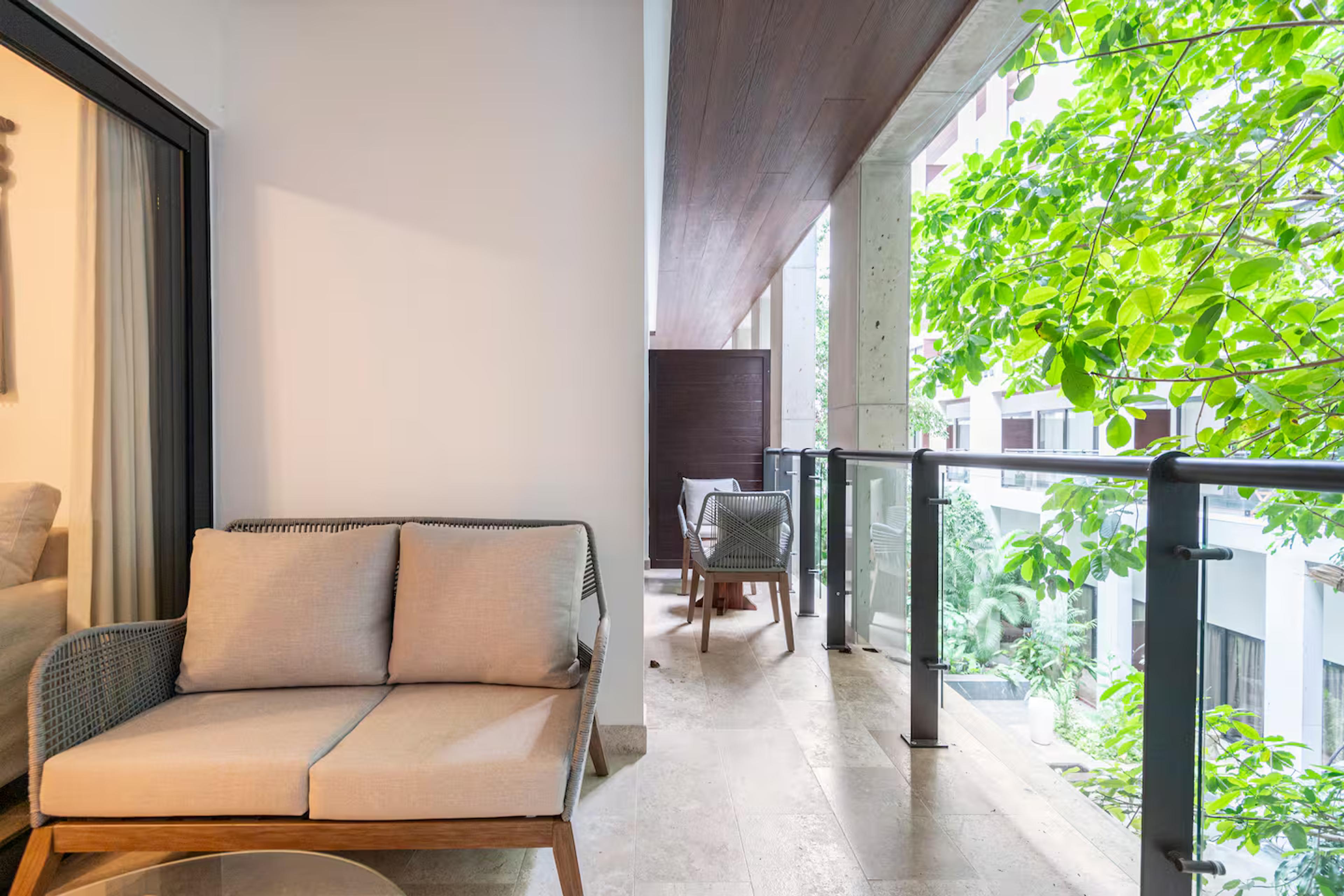 Ipana | Stunning Furnished Unit Shaded with Beautiful Ceiba Tree — photo 21