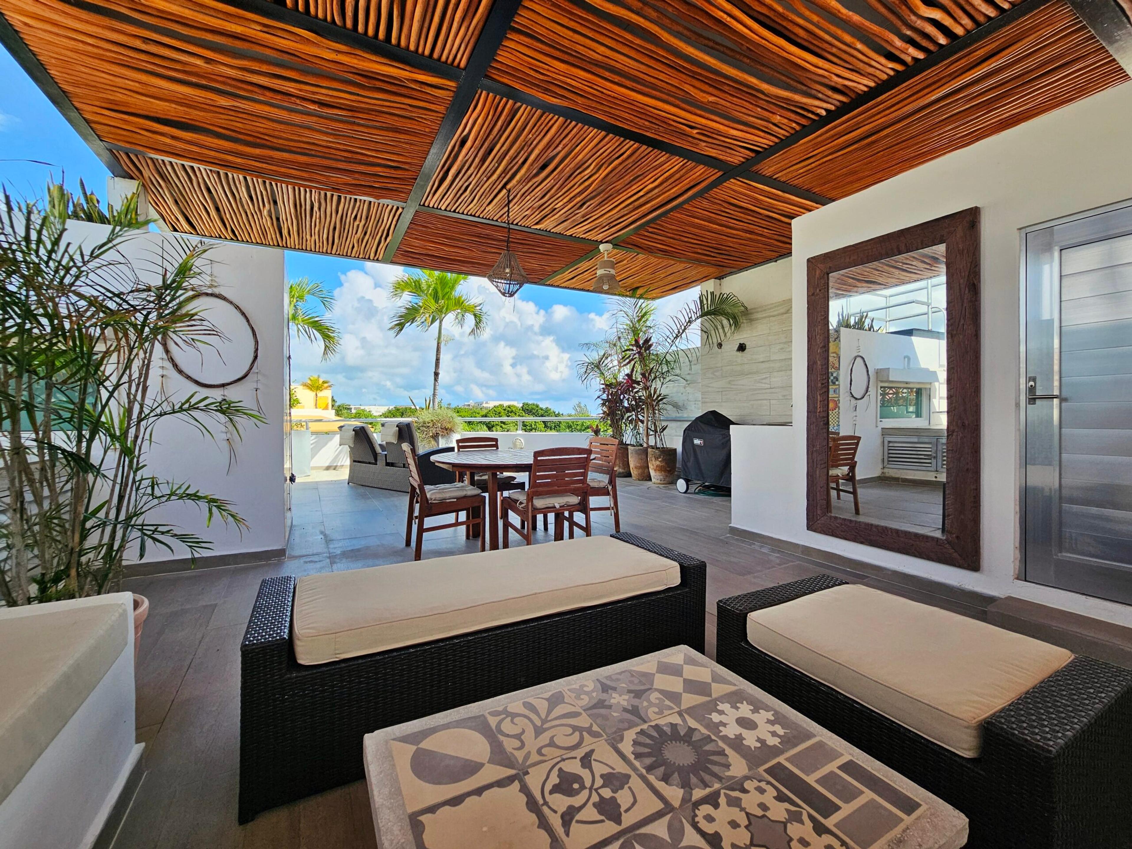Capri | Modern Ocean-View Penthouse in the Heart of Playa del Carmen — photo 11