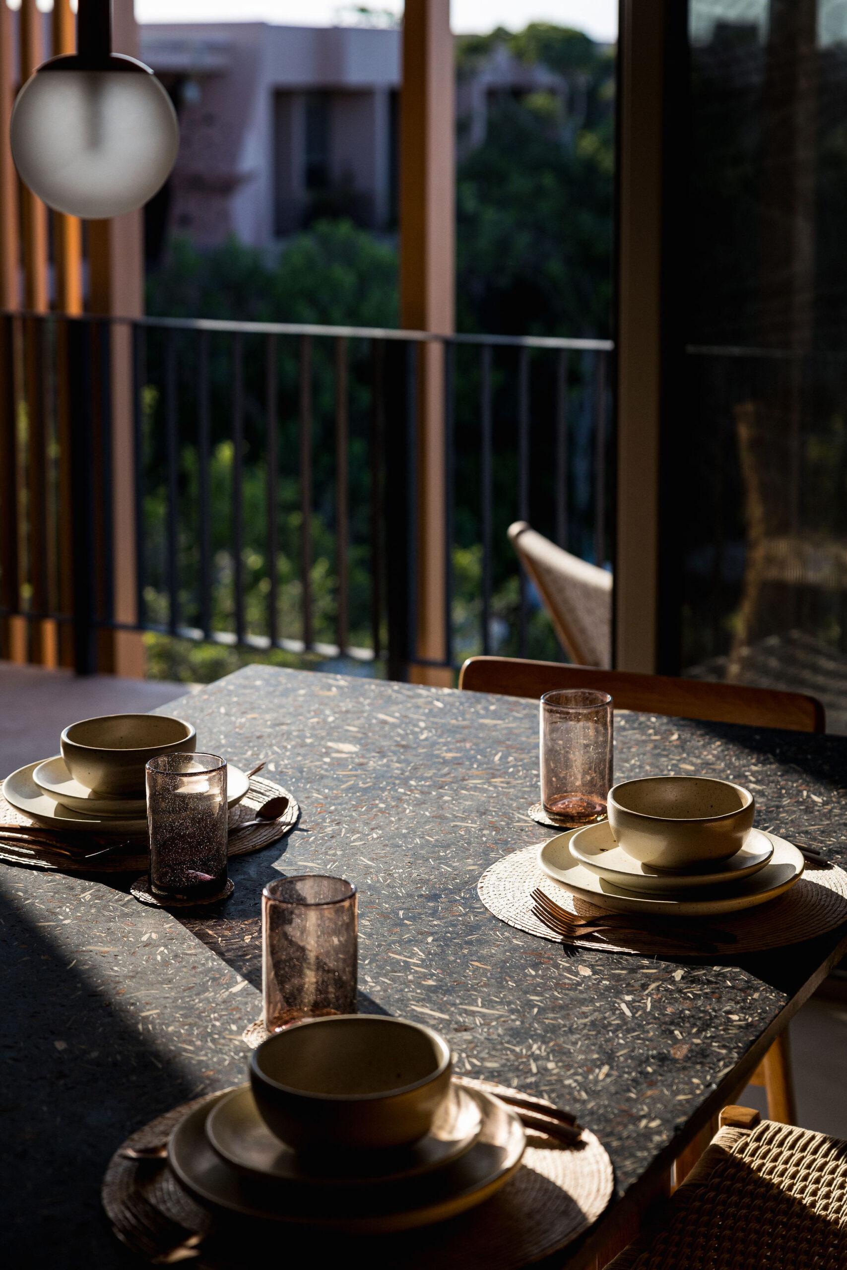 Luxurious Three-Bedroom Residence: Where Space Meets Sustainable Elegance — photo 16
