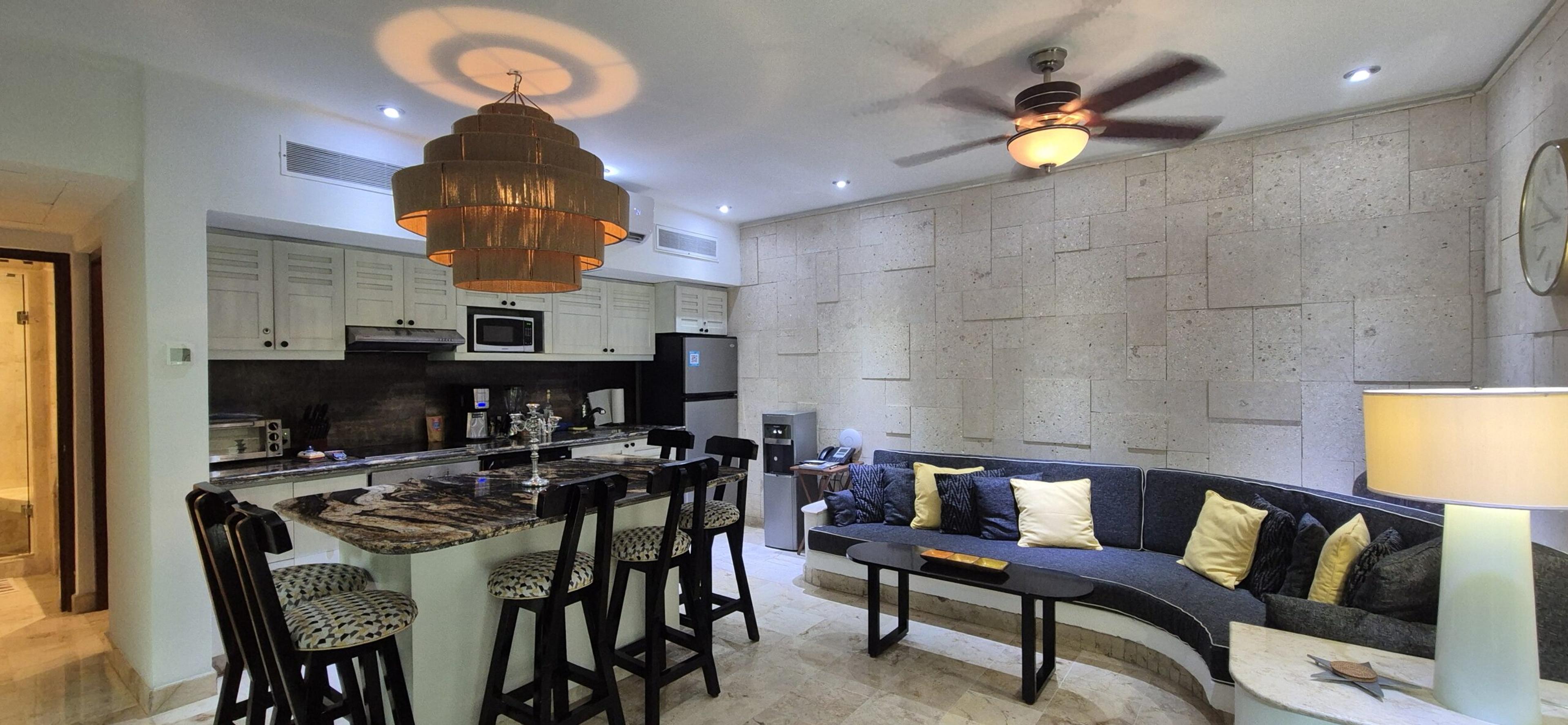 Maya Villa | Luxurious 3-Bedroom Condo Near the Caribbean — photo 2