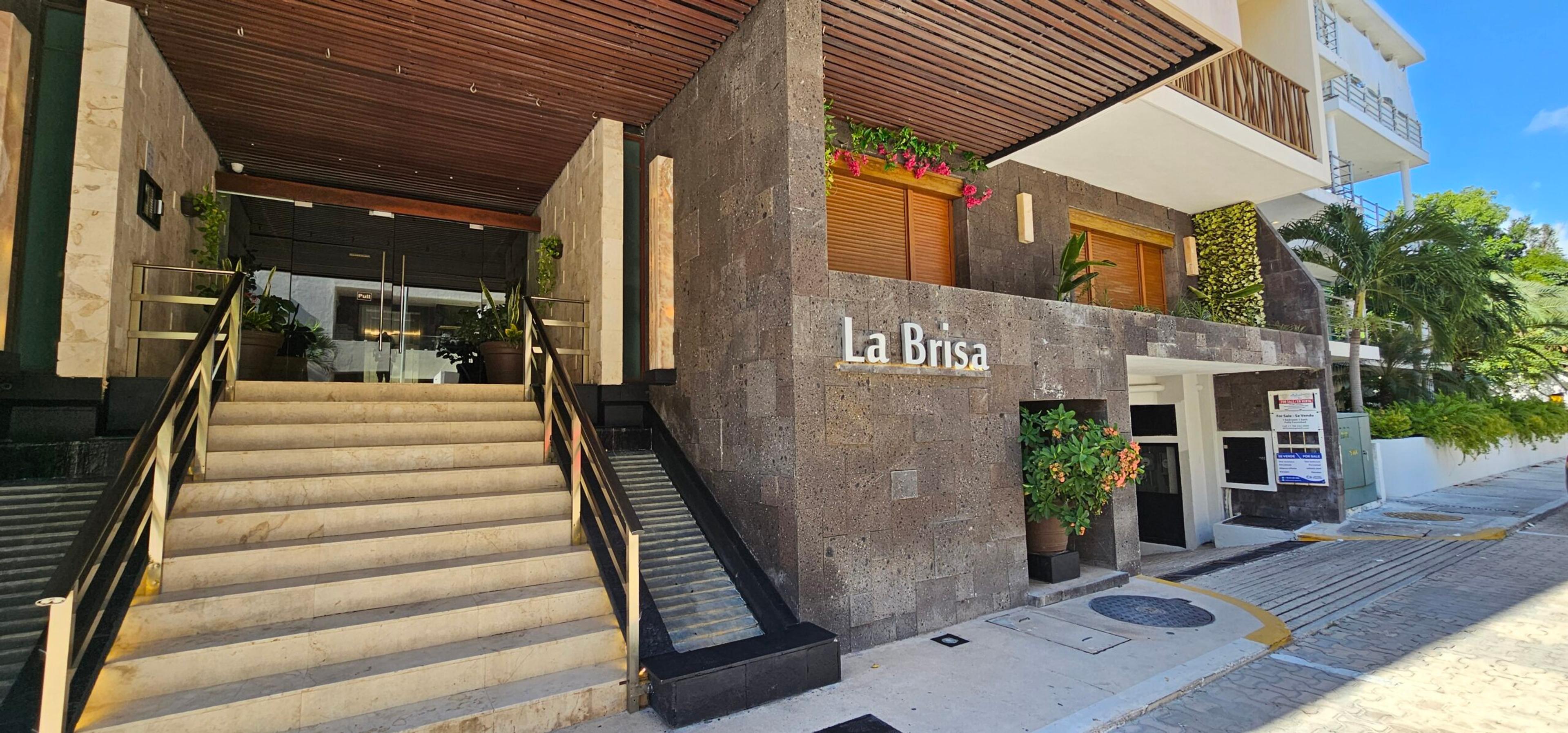 SOLD-2-Bedroom Condo in La Brisa – Boutique Living in a 14-Unit Building — photo 29