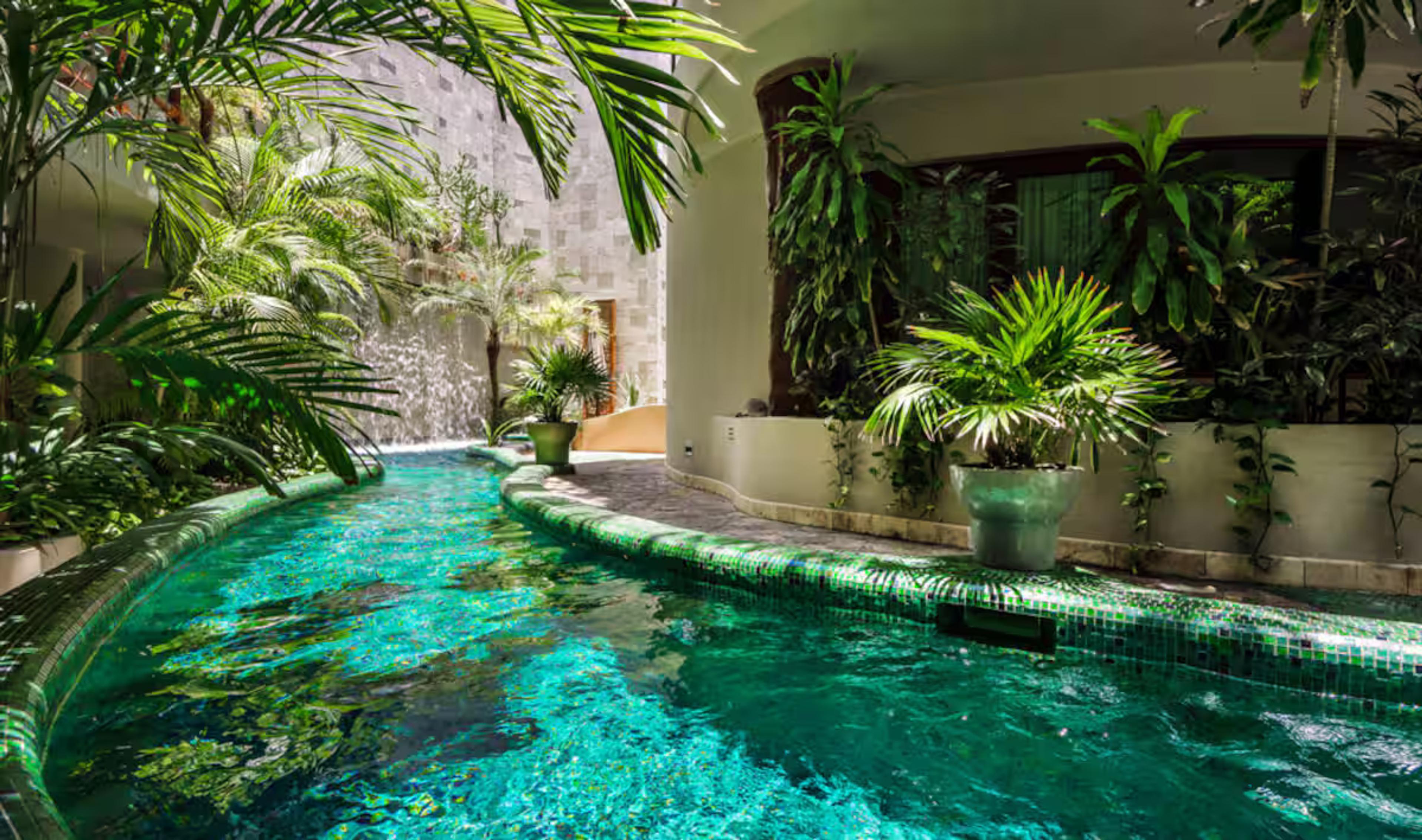 Maya Villa | Luxurious 3-Bedroom Condo Near the Caribbean — photo 1