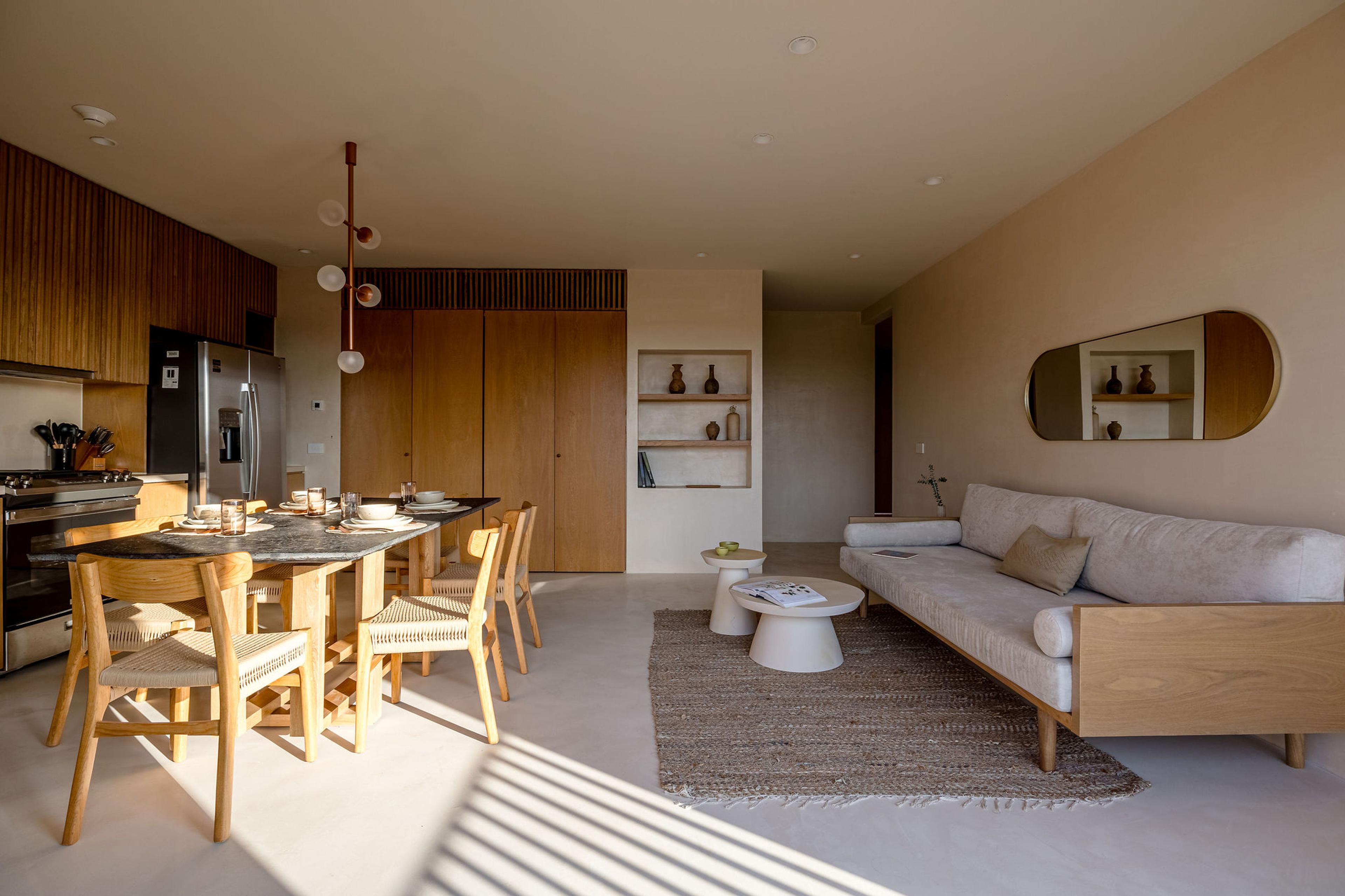 Luxurious Three-Bedroom Residence: Where Space Meets Sustainable Elegance — photo 11