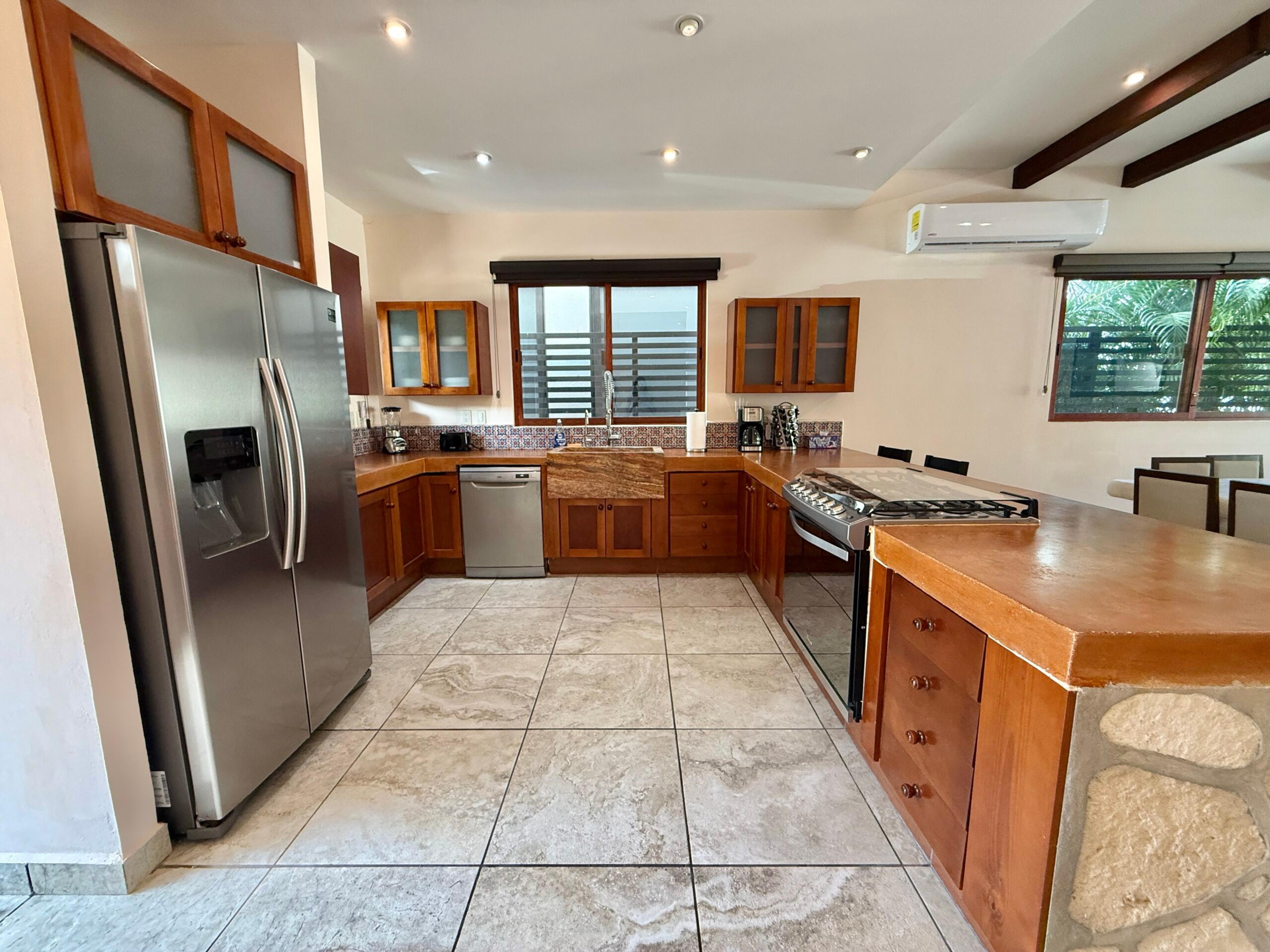El Cielo | 3-Level Home with Private Pool — photo 12