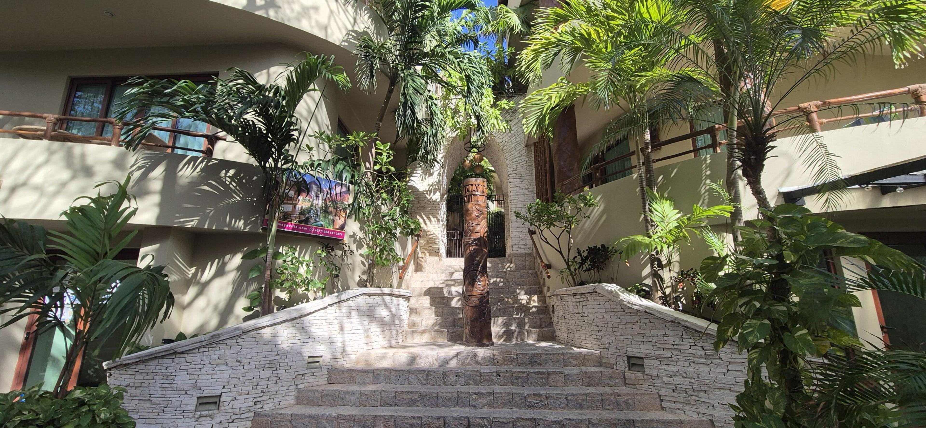 Maya Villa | Luxurious 3-Bedroom Condo Near the Caribbean — photo 22