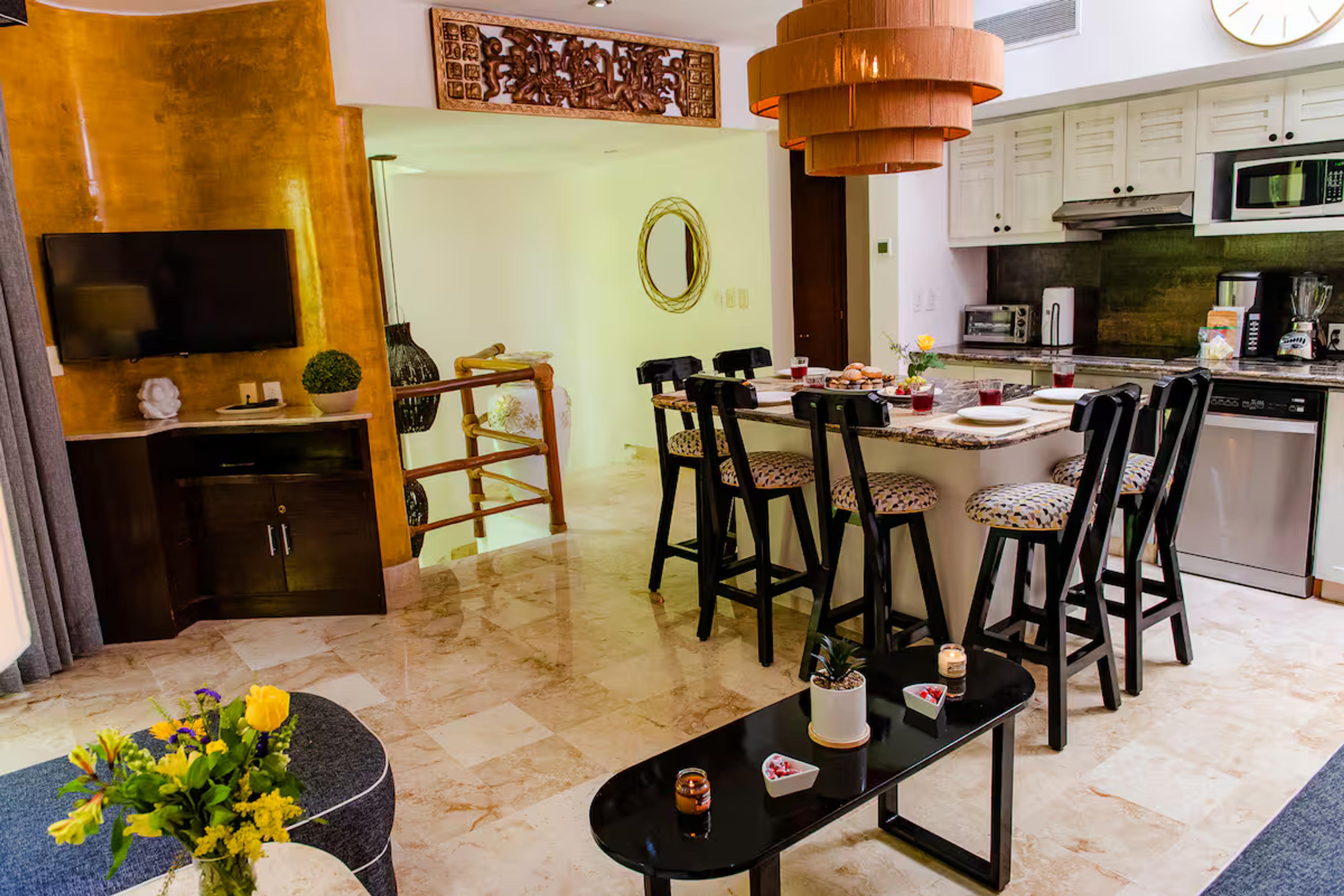 Maya Villa | Luxurious 3-Bedroom Condo Near the Caribbean — photo 9