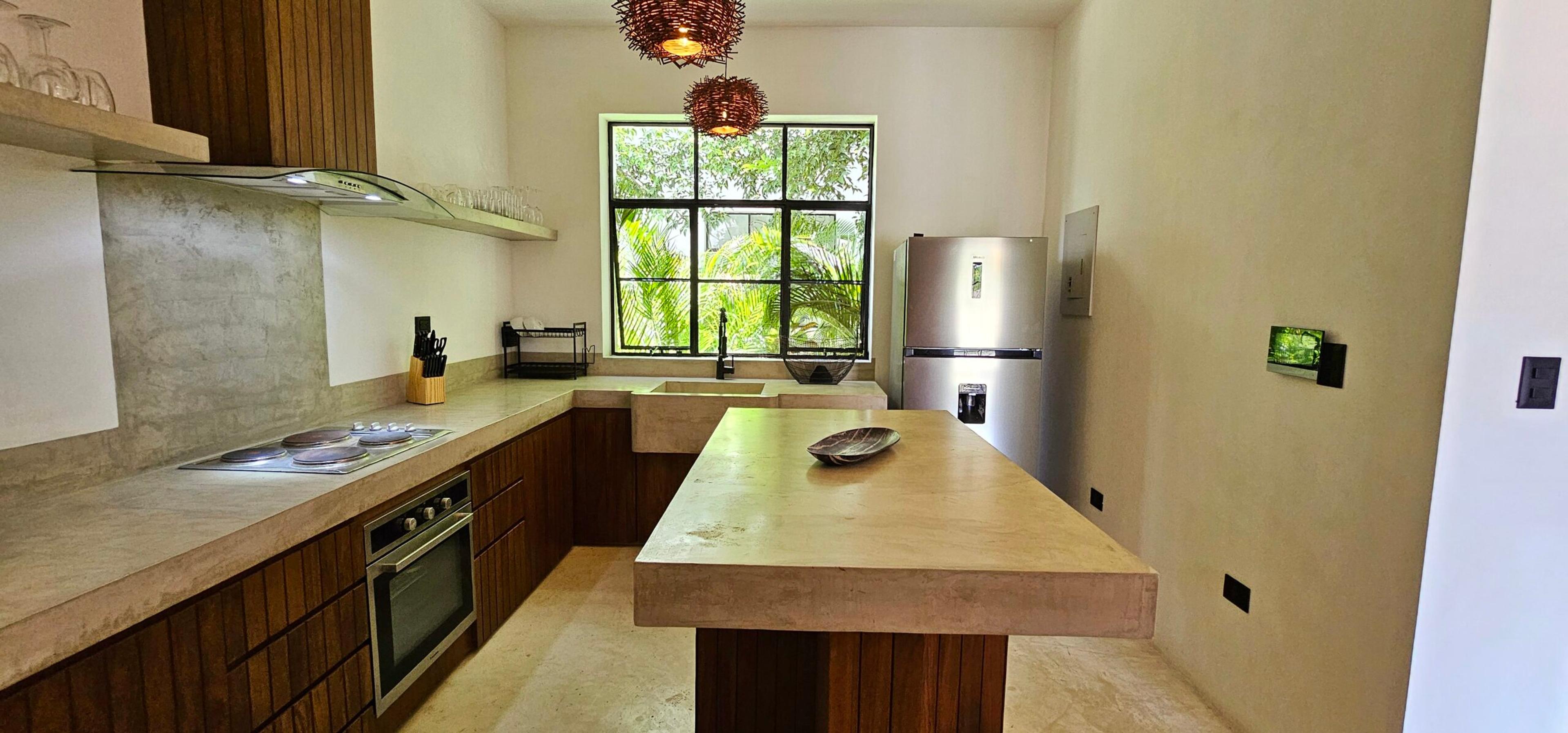 Cienfuegos | Modern Two-Level Townhouse — photo 6