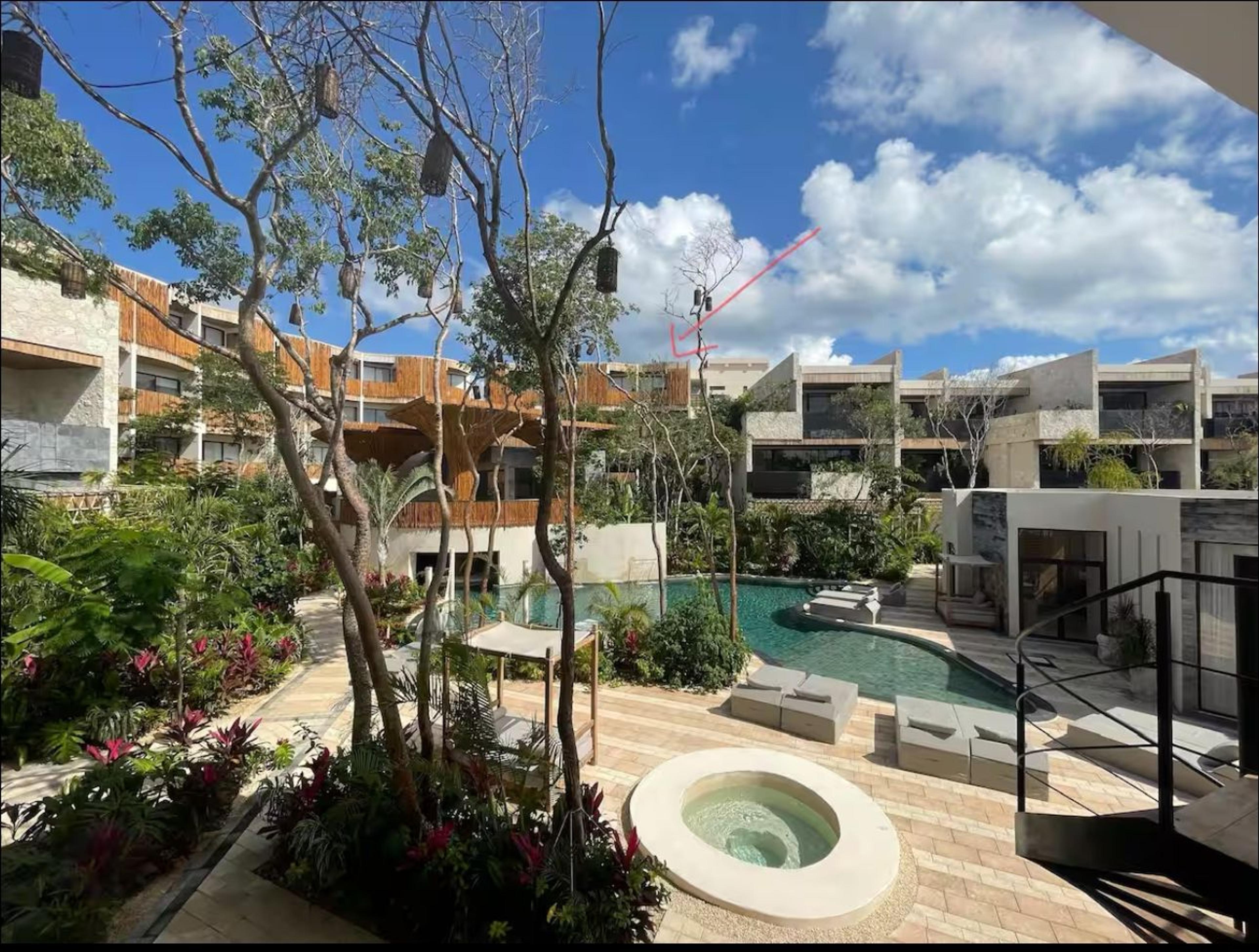 Adora | Luxury Studio with Private Plunge Pool — photo 13