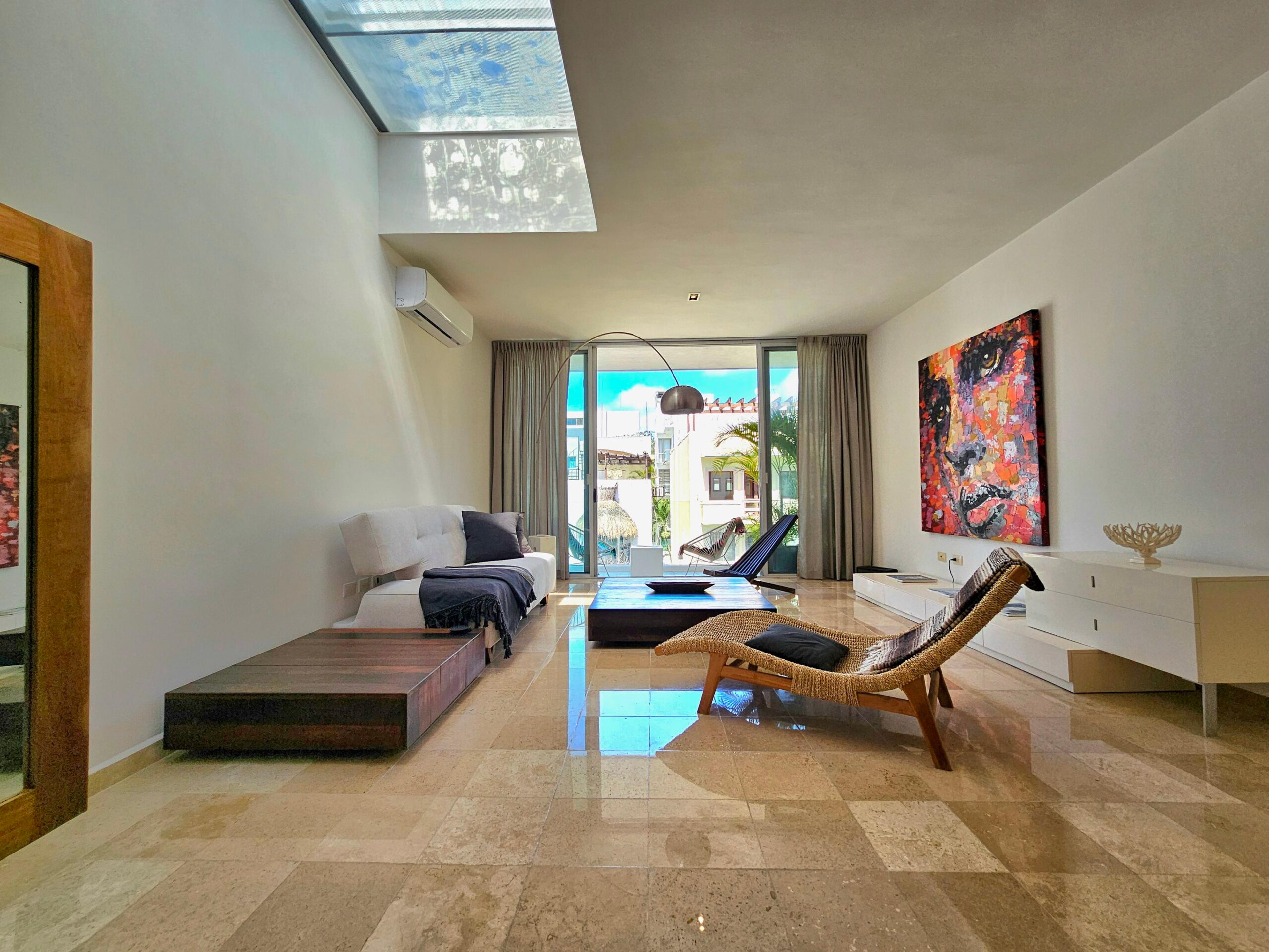 Arena | Private Rooftop 2 Bedroom Hideaway — photo 28