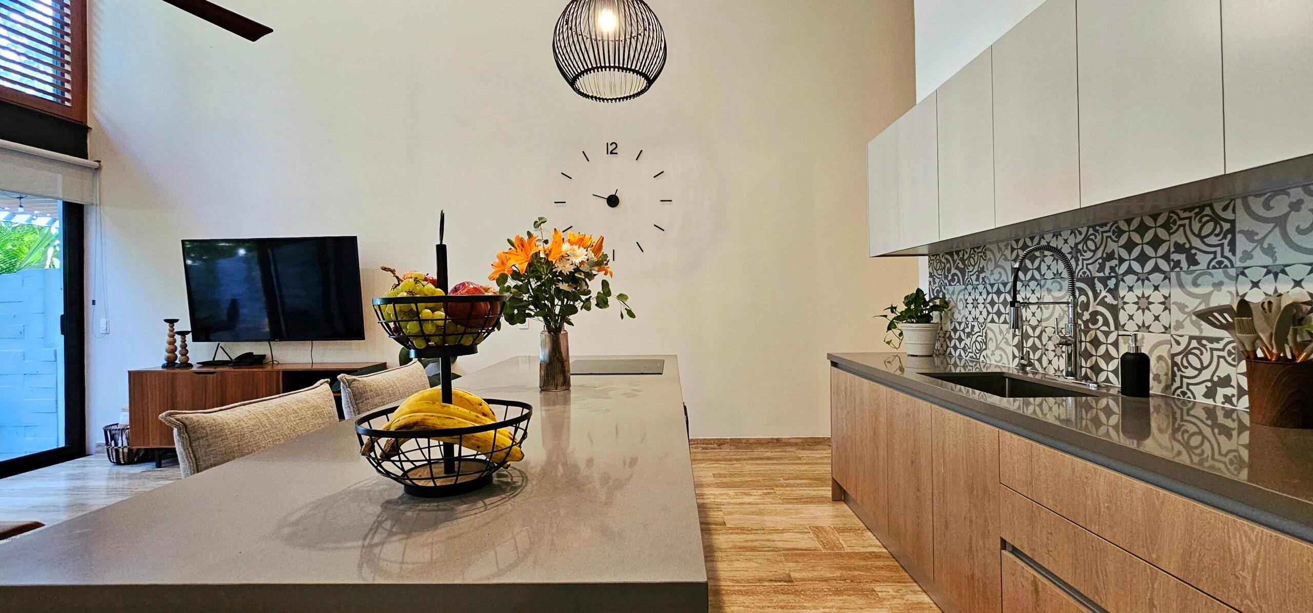 SOLD – AWA | Ground-Floor Condo with Double-Height Ceilings — photo 19