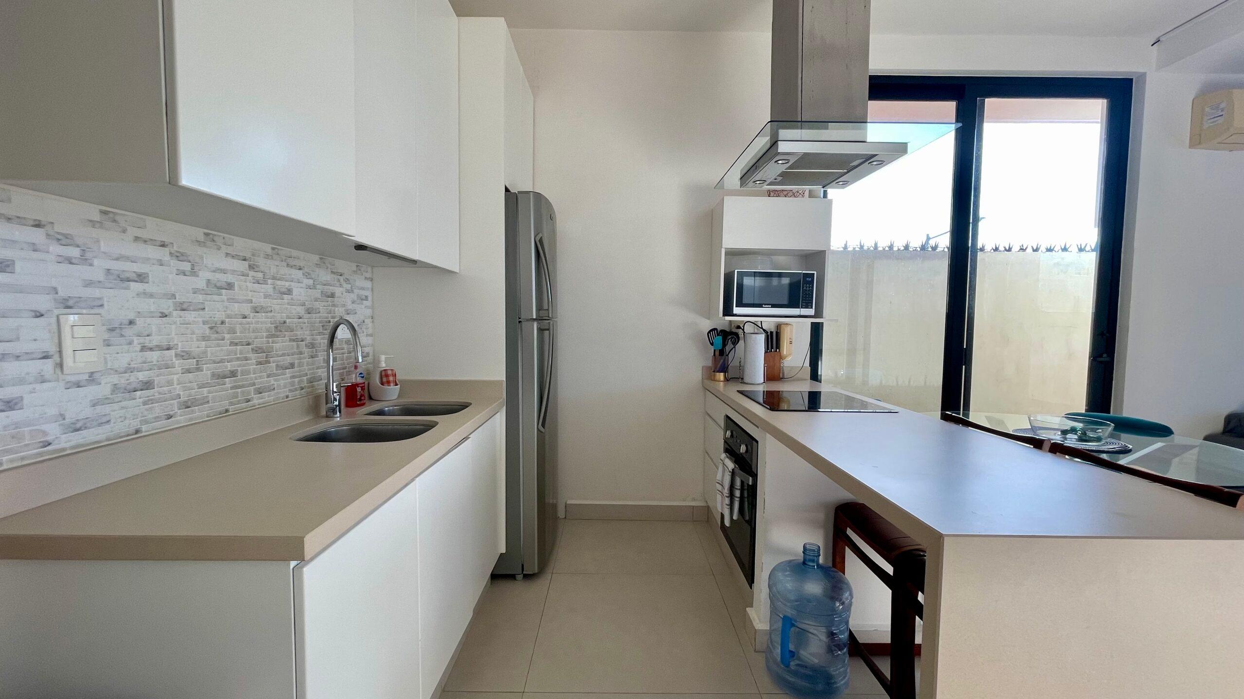 Polo 88 | Two-Bedroom: Bright Living Steps from the Best Beach in Playa — photo 14