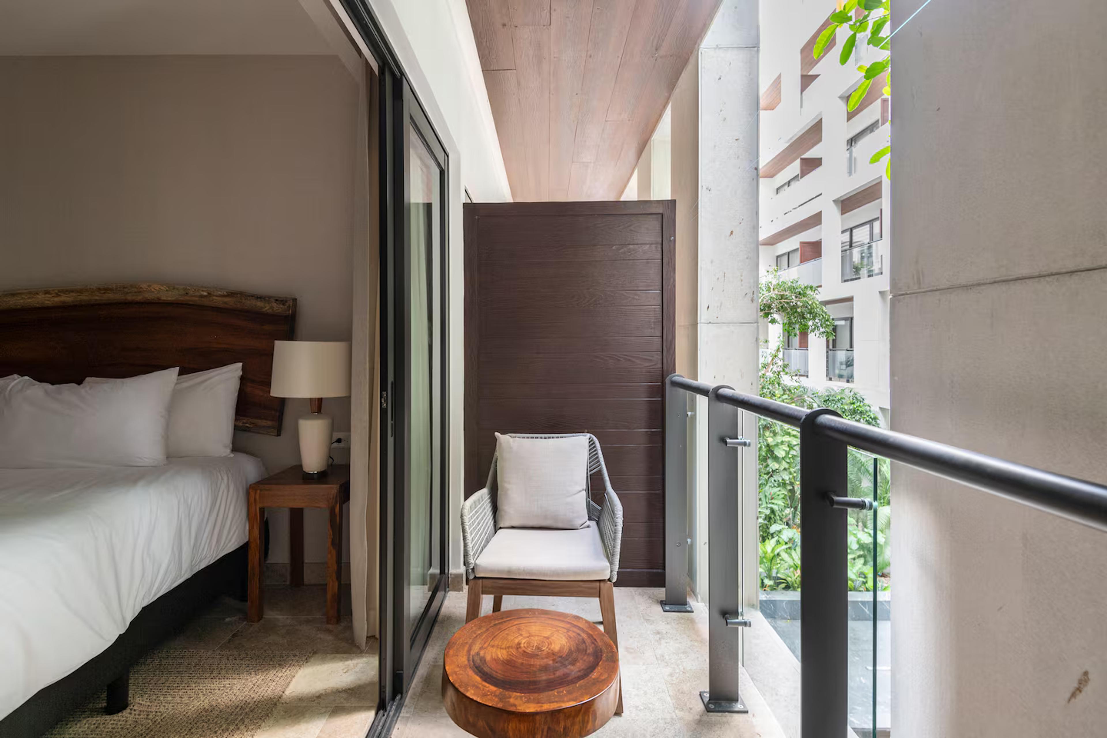 Ipana | Stunning Furnished Unit Shaded with Beautiful Ceiba Tree — photo 15