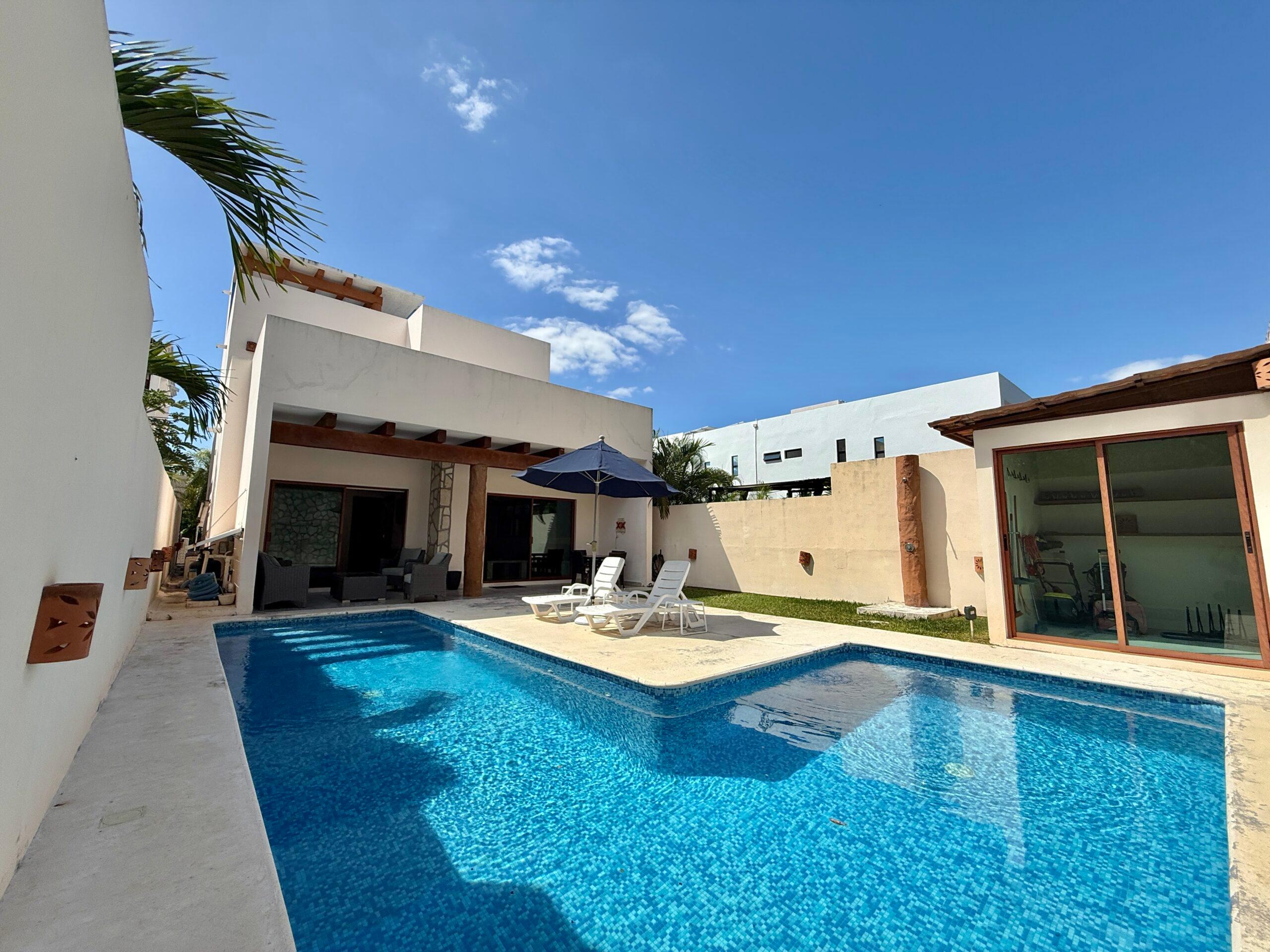 El Cielo | 3-Level Home with Private Pool — photo 29