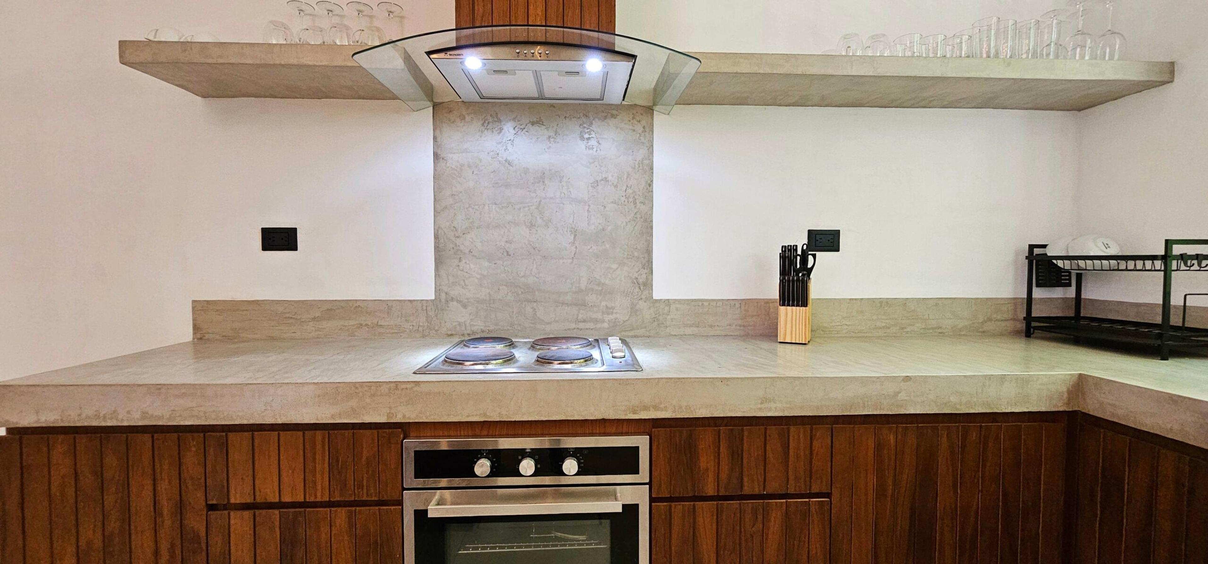 Cienfuegos | Modern Two-Level Townhouse — photo 14