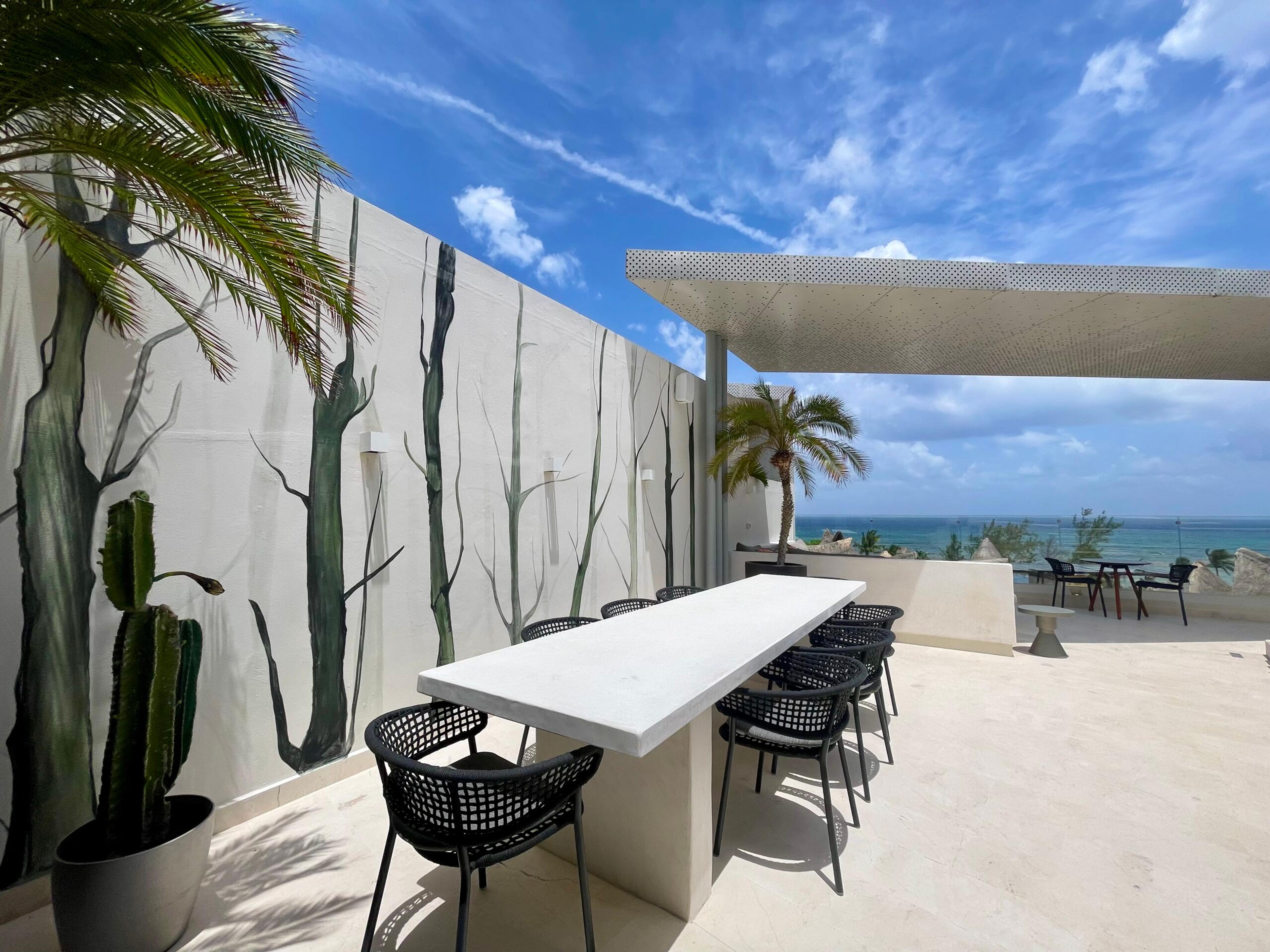 Miranda | Beachside Elegance – 4BR, 4BA Gem — photo 14