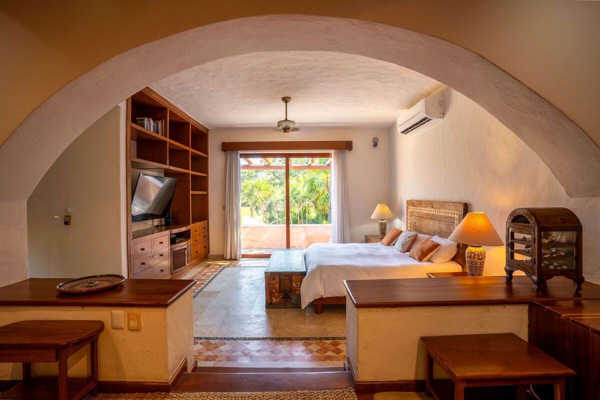 Pakal Golf Estate | 5-Bedroom Villa, Playacar — photo 21