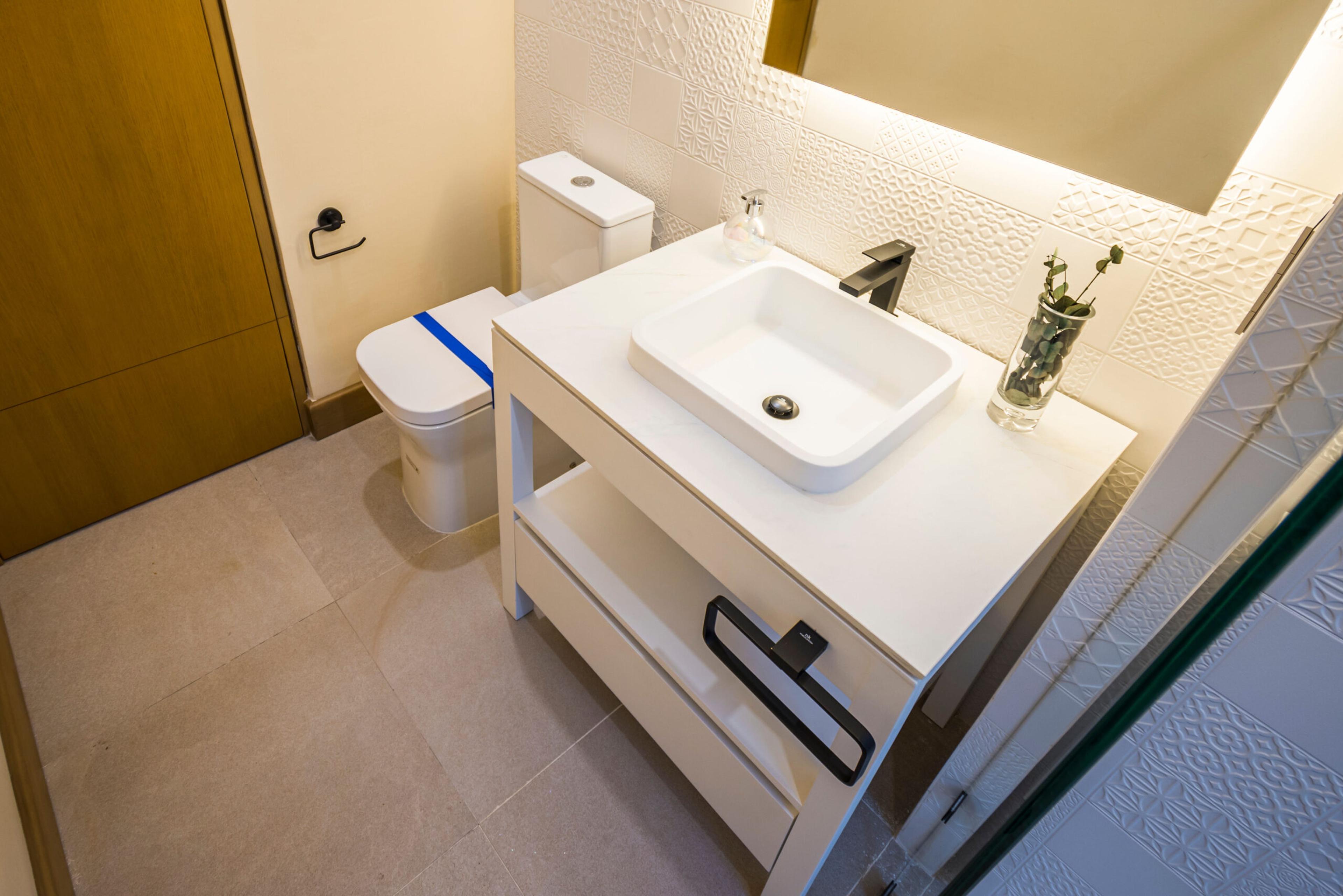 Luxurious 4-Bedroom Residence in Exclusive Playacar Phase I — photo 18