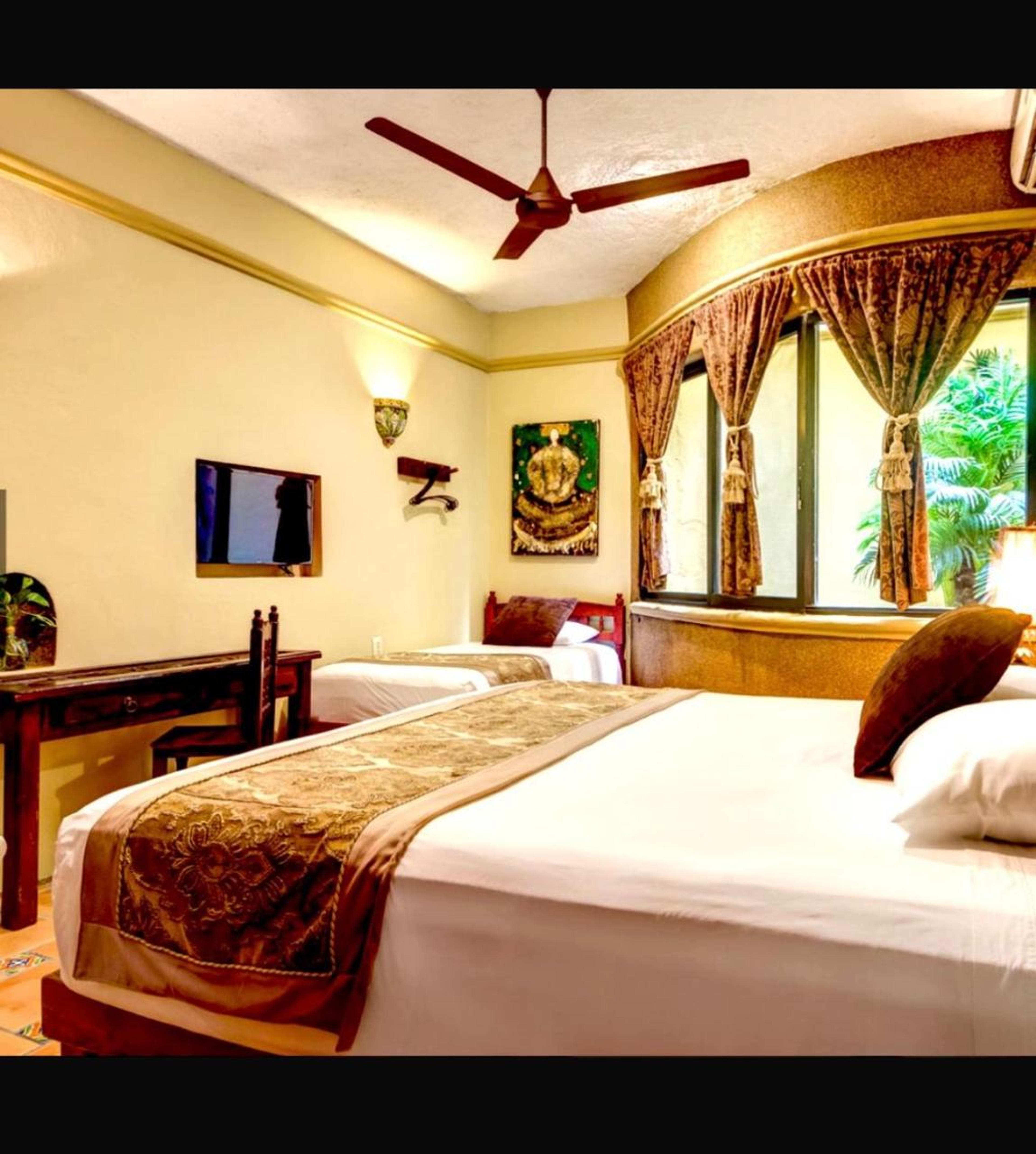 Boutique Hotel & Restaurant for Sale – Prime Location — photo 18