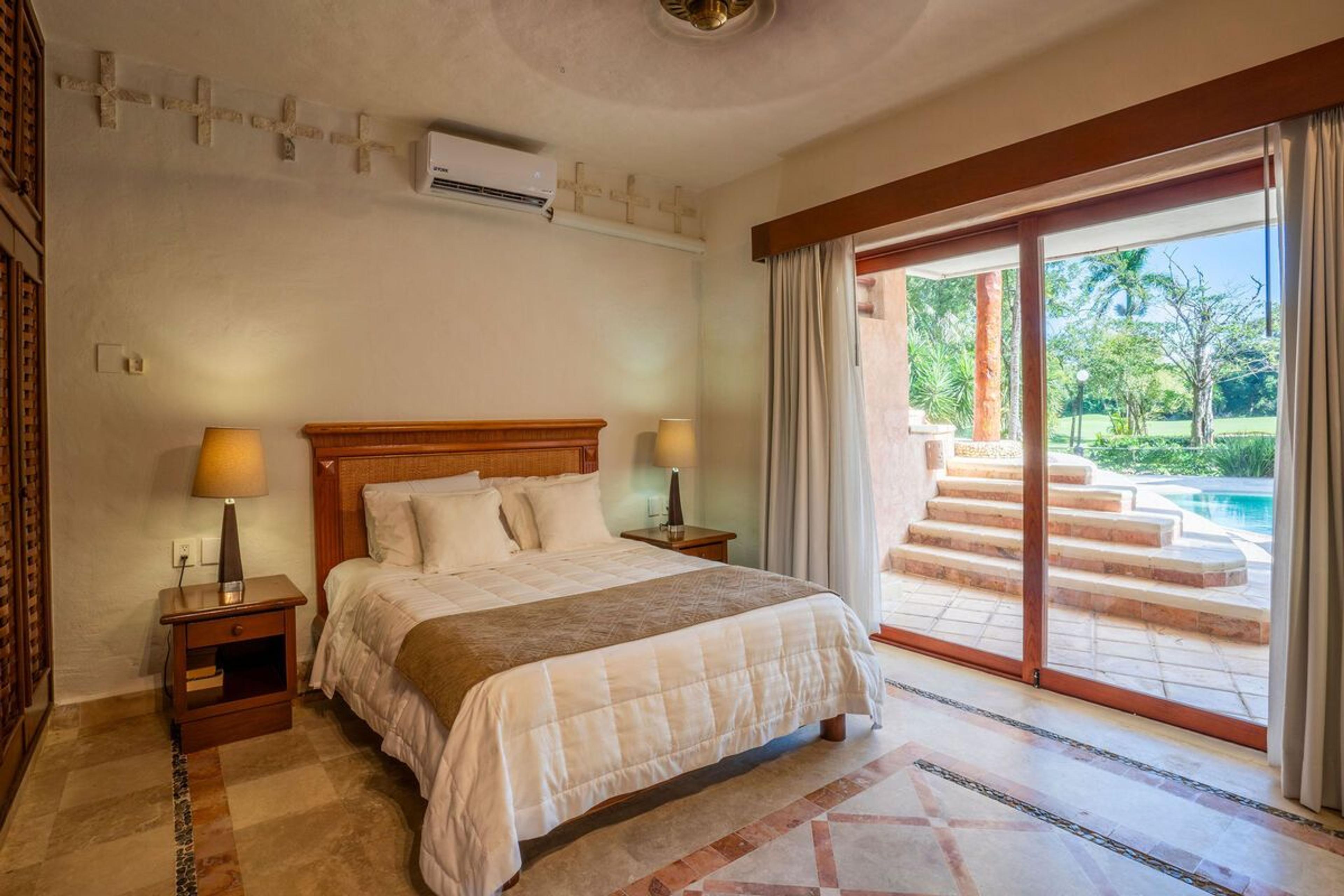 Pakal Golf Estate | 5-Bedroom Villa, Playacar — photo 24