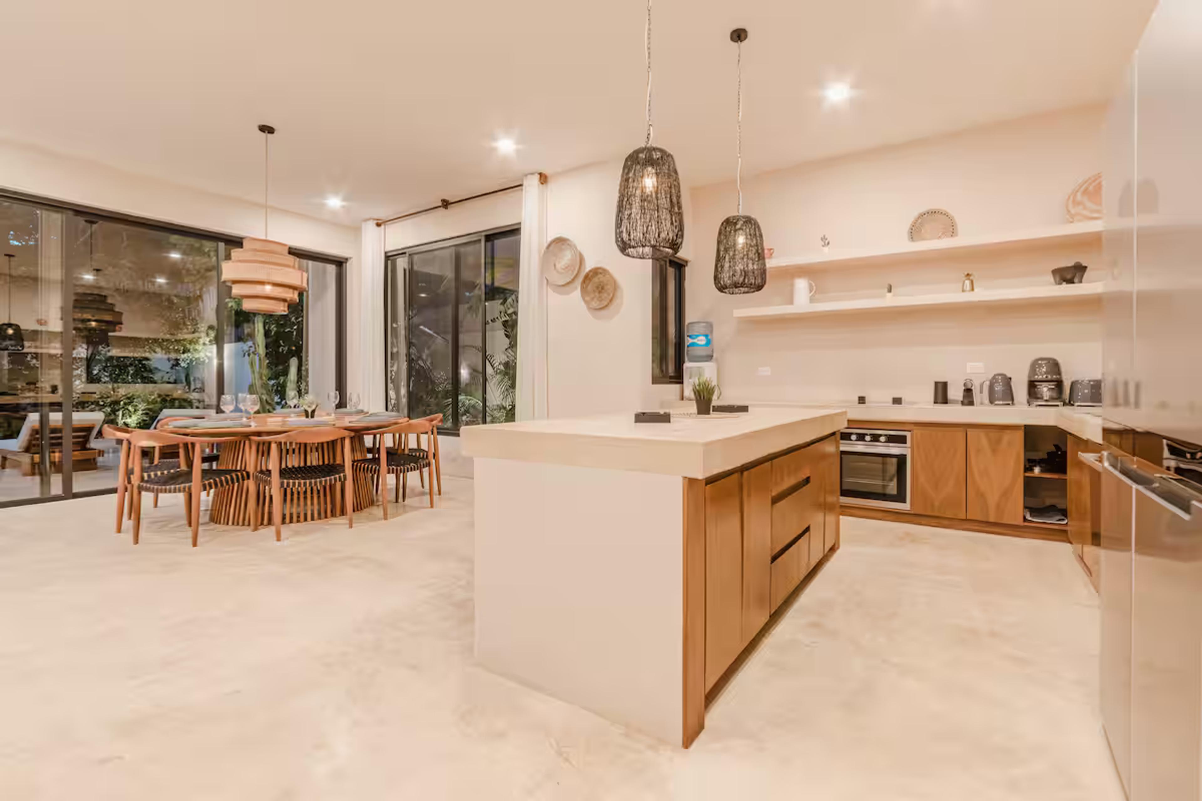 Villa Sorella | Bohemian 4 Bedroom — photo 3